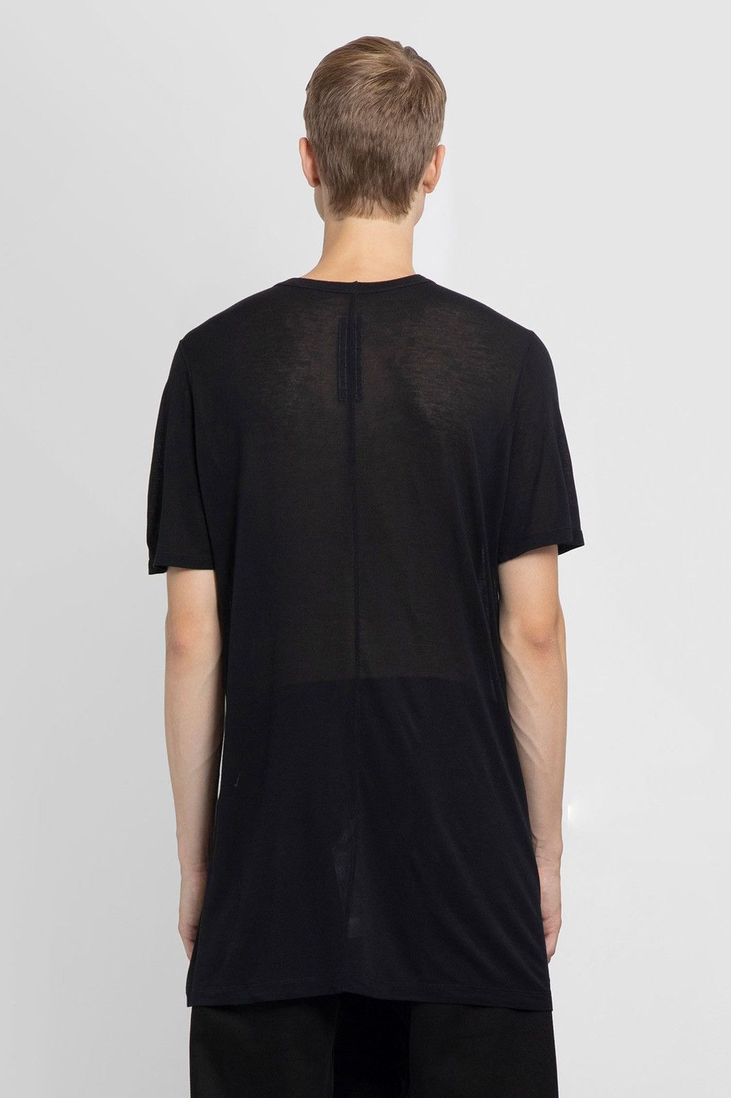 Rick Owens Rick owens black tee in viscose silk Medium Size US M / EU 48-50 / 2 - 2 Thumbnail