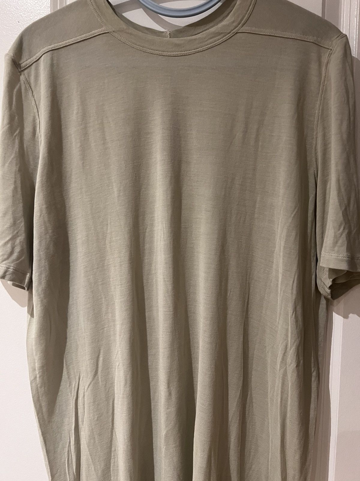 Rick Owens Rick owens pearl tee in viscose silk medium Size US M / EU 48-50 / 2 - 5 Thumbnail