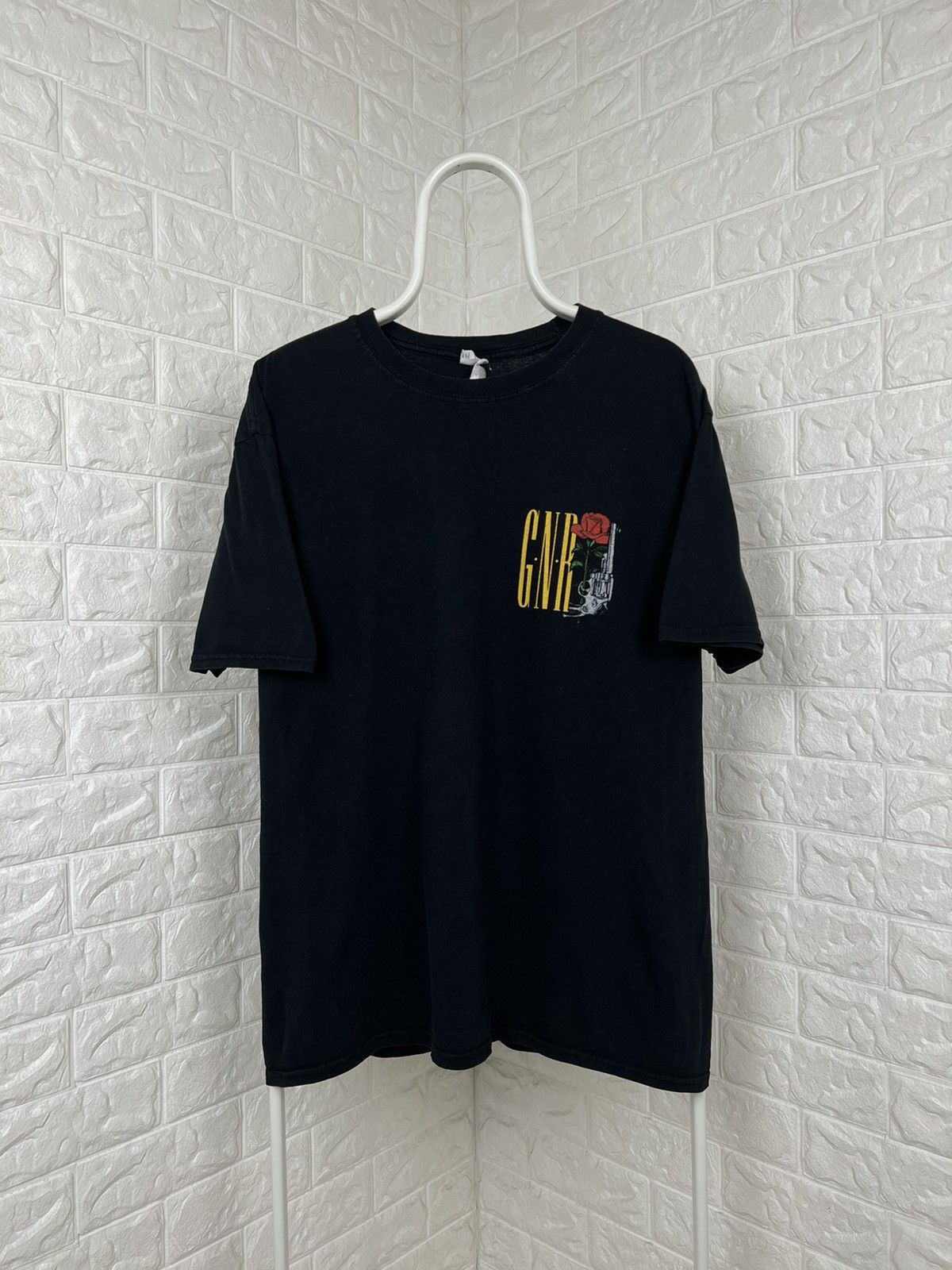 Band Tees × Guns N' Roses Vintage Guns N Roses T-shirt Size US XL / EU 56 / 4 - 2 Thumbnail