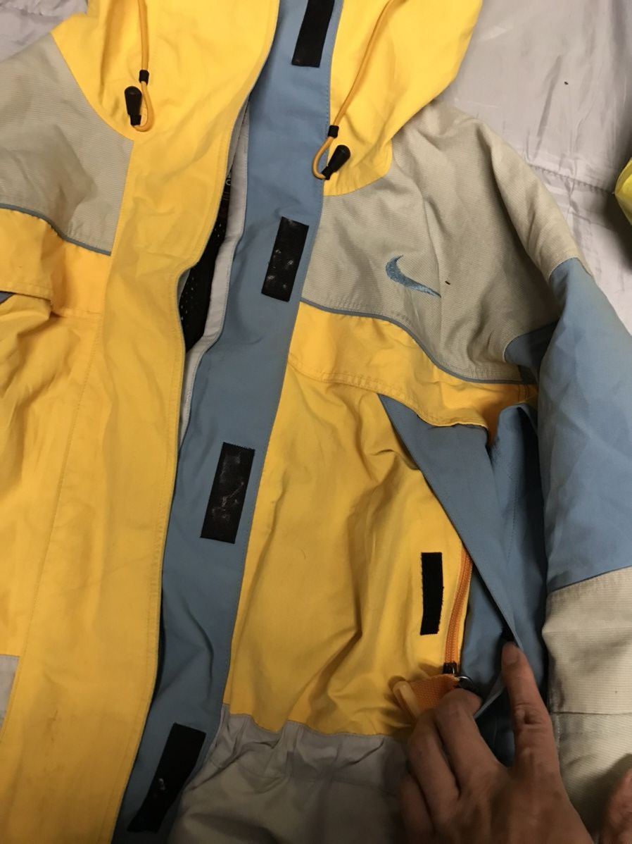 Nike × Nike ACG × Vintage Nike acg jacket citrus medium Size US M / EU 48-50 / 2 - 6 Thumbnail