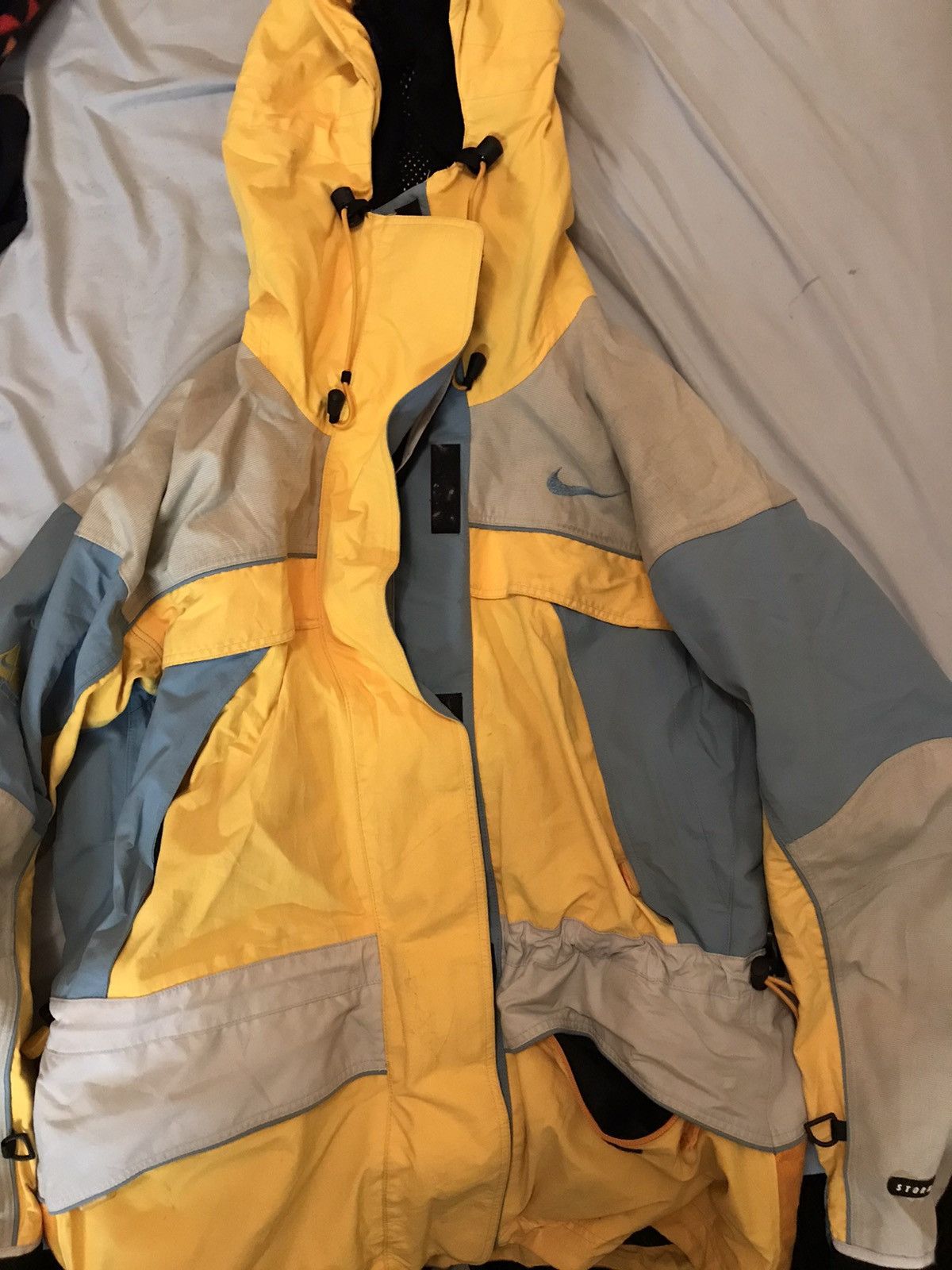 Nike × Nike ACG × Vintage Nike acg jacket citrus medium Size US M / EU 48-50 / 2 - 1 Thumbnail