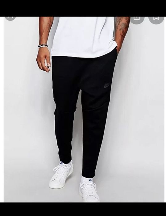 Tech fleece cropped pants sales