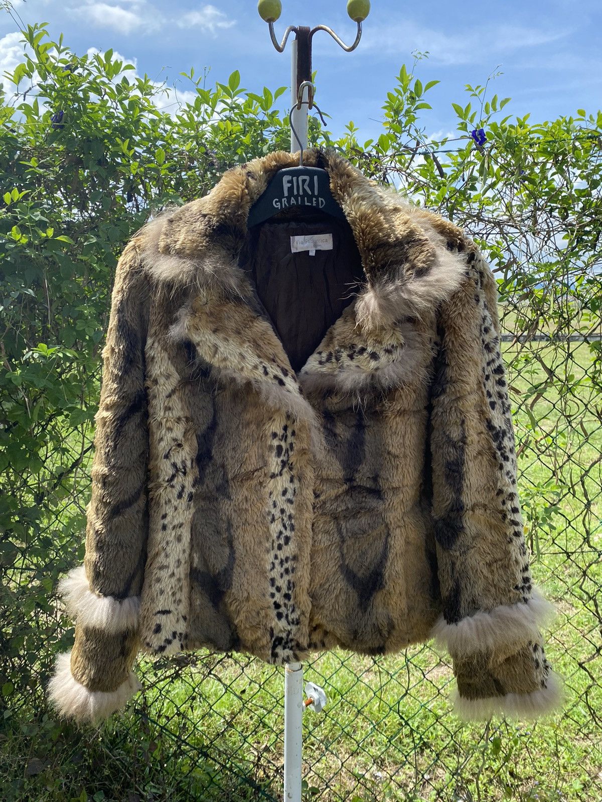 Japanese Brand Vintage Via Faburrica Faux Fur Jacket by TGM Size M / US 6-8 / IT 42-44 - 1 Thumbnail