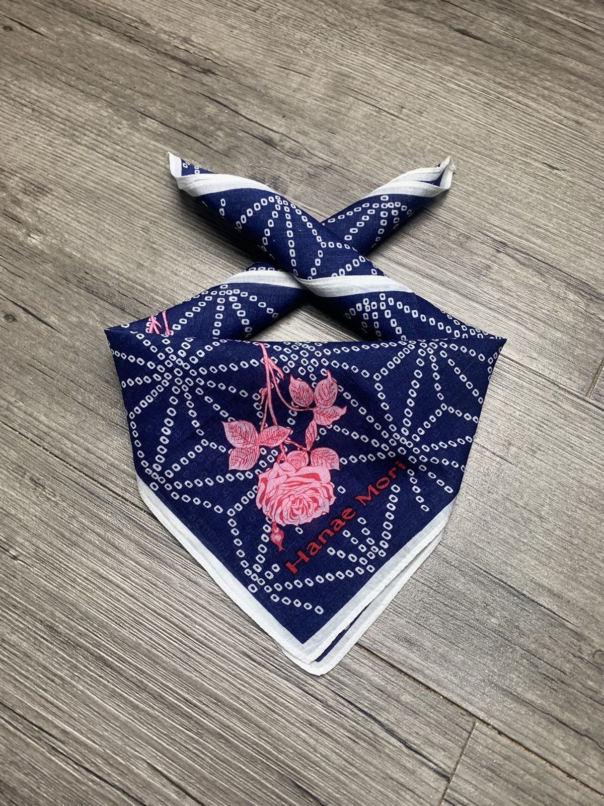 Hanae Mori Hanae Mori Handkerchief / Neckerchief / Bandana Size ONE SIZE - 1 Thumbnail