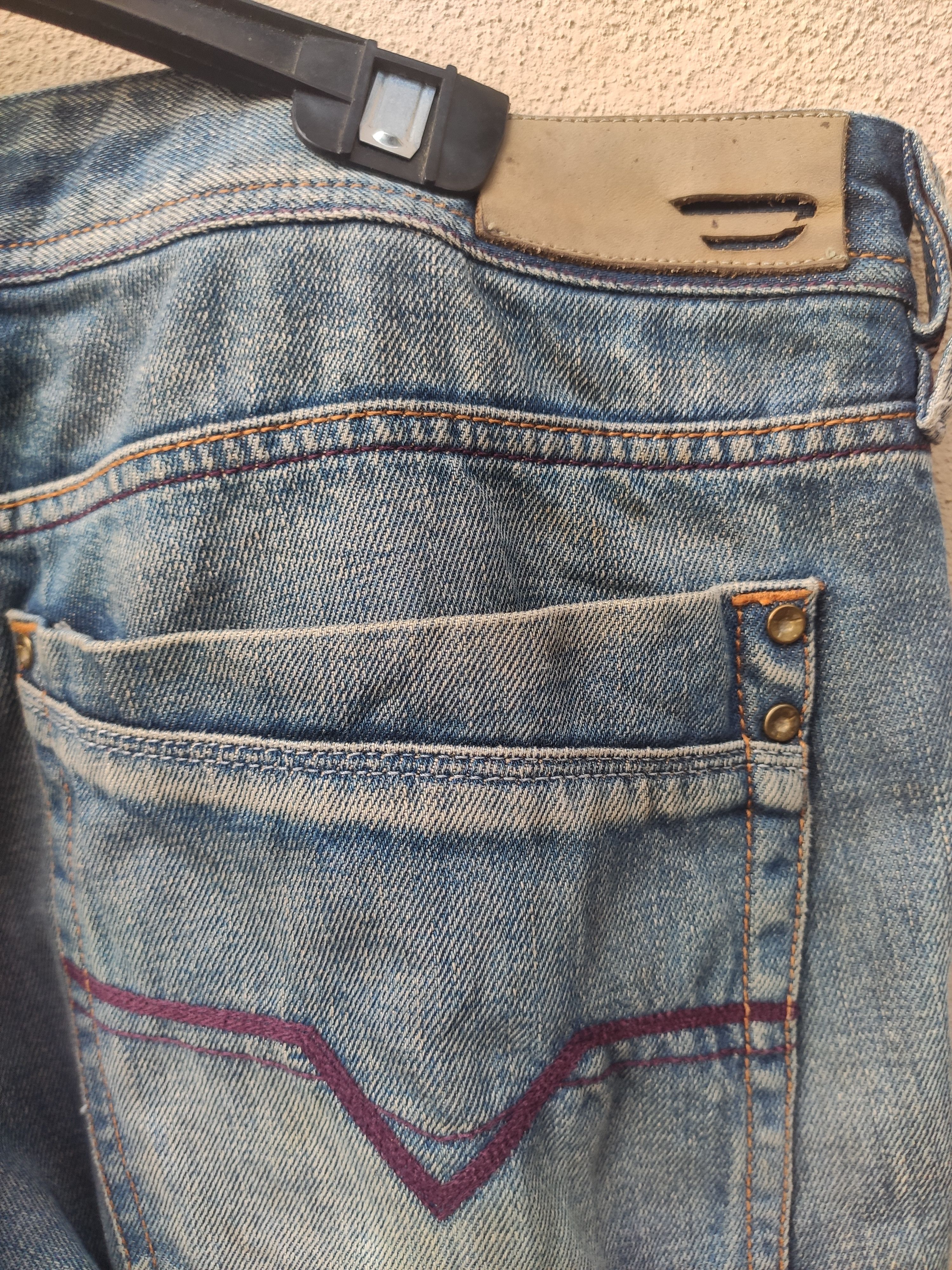 Diesel jeans distressed