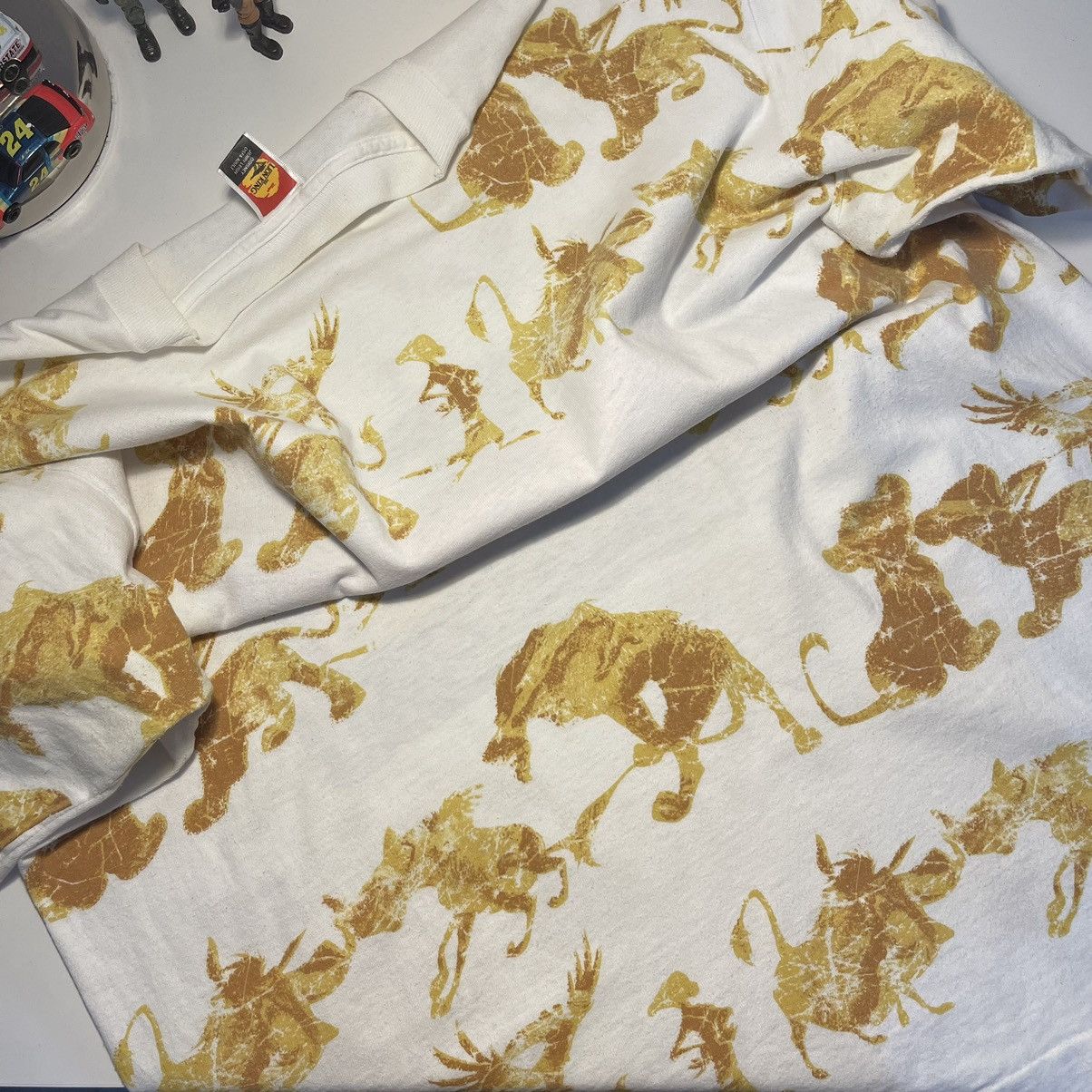 Vintage Vintage The Lion King Overprint Size US XL / EU 56 / 4 - 8 Thumbnail