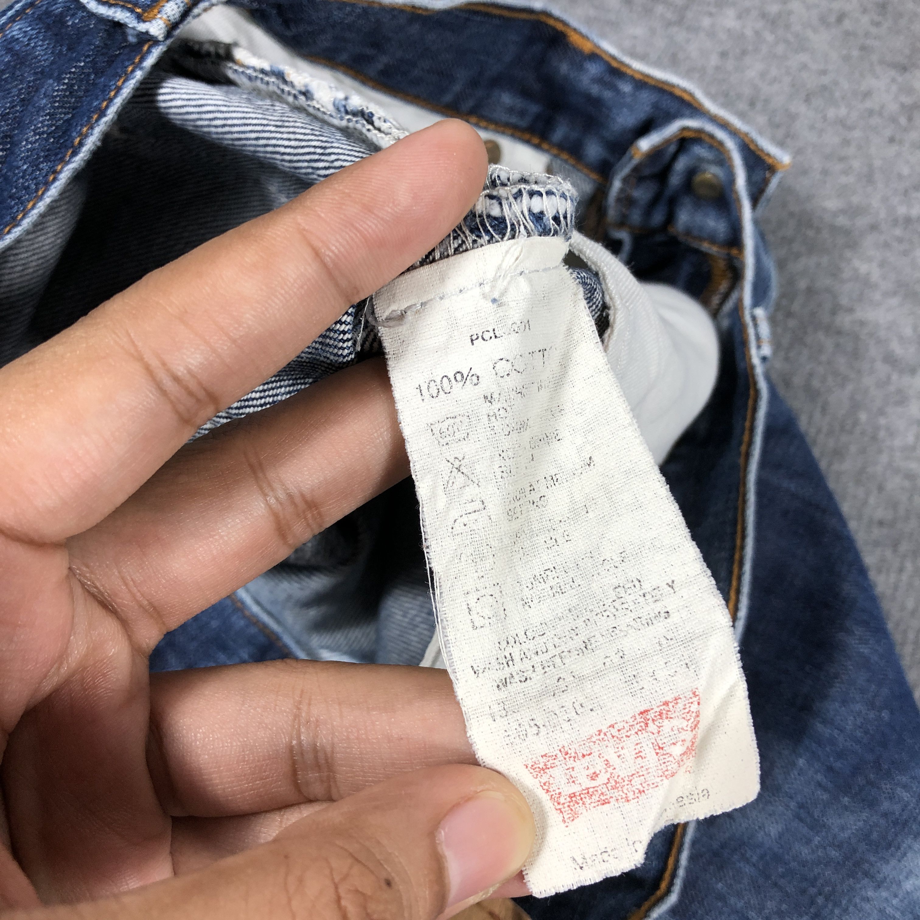 Levi's × Vintage Vintage Levis Jeans L1156 Size US 31 - 12 Thumbnail