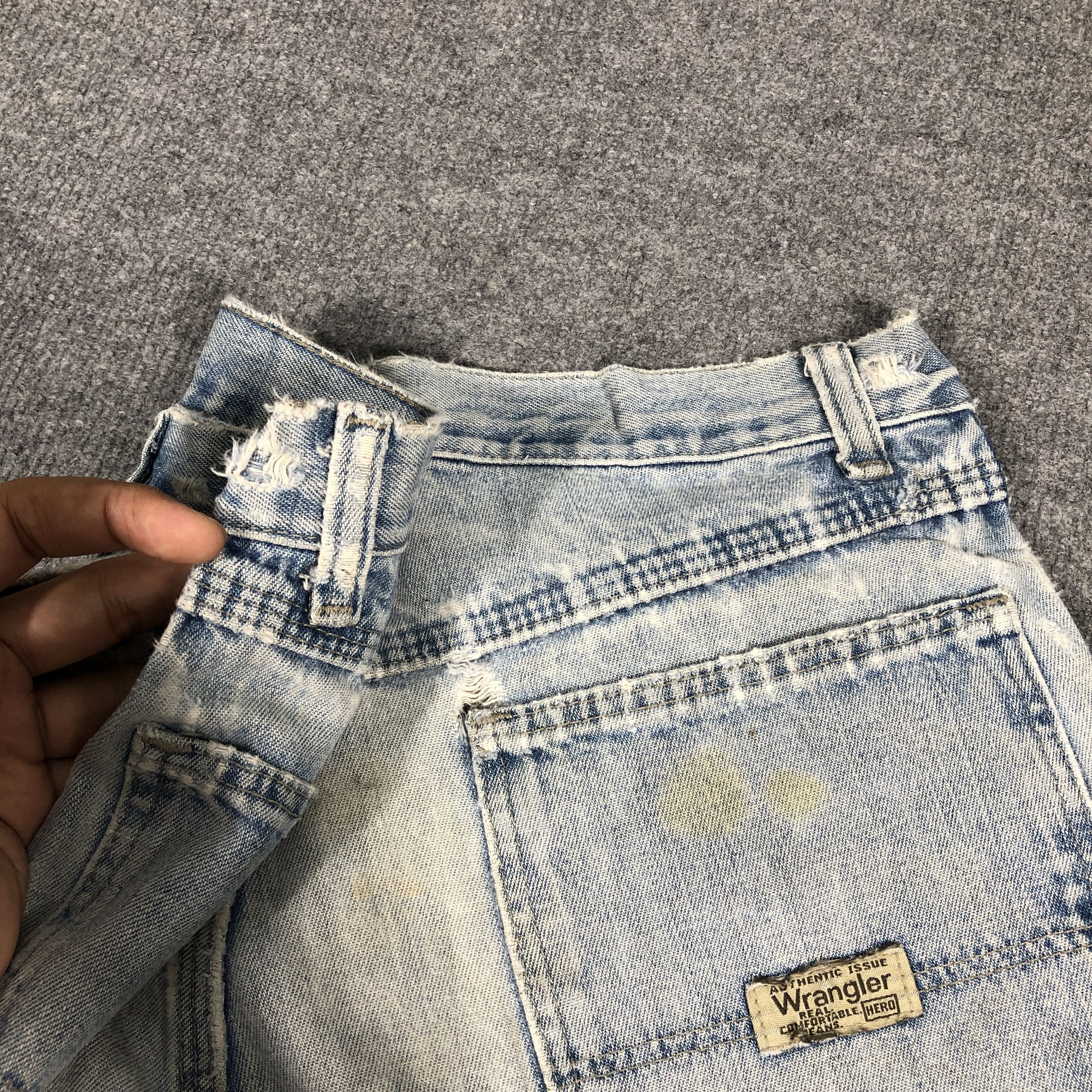 Vintage × Wrangler Vintage Wrangler Carpenter Jeans Dirty L1006 Size US 31 - 12 Thumbnail
