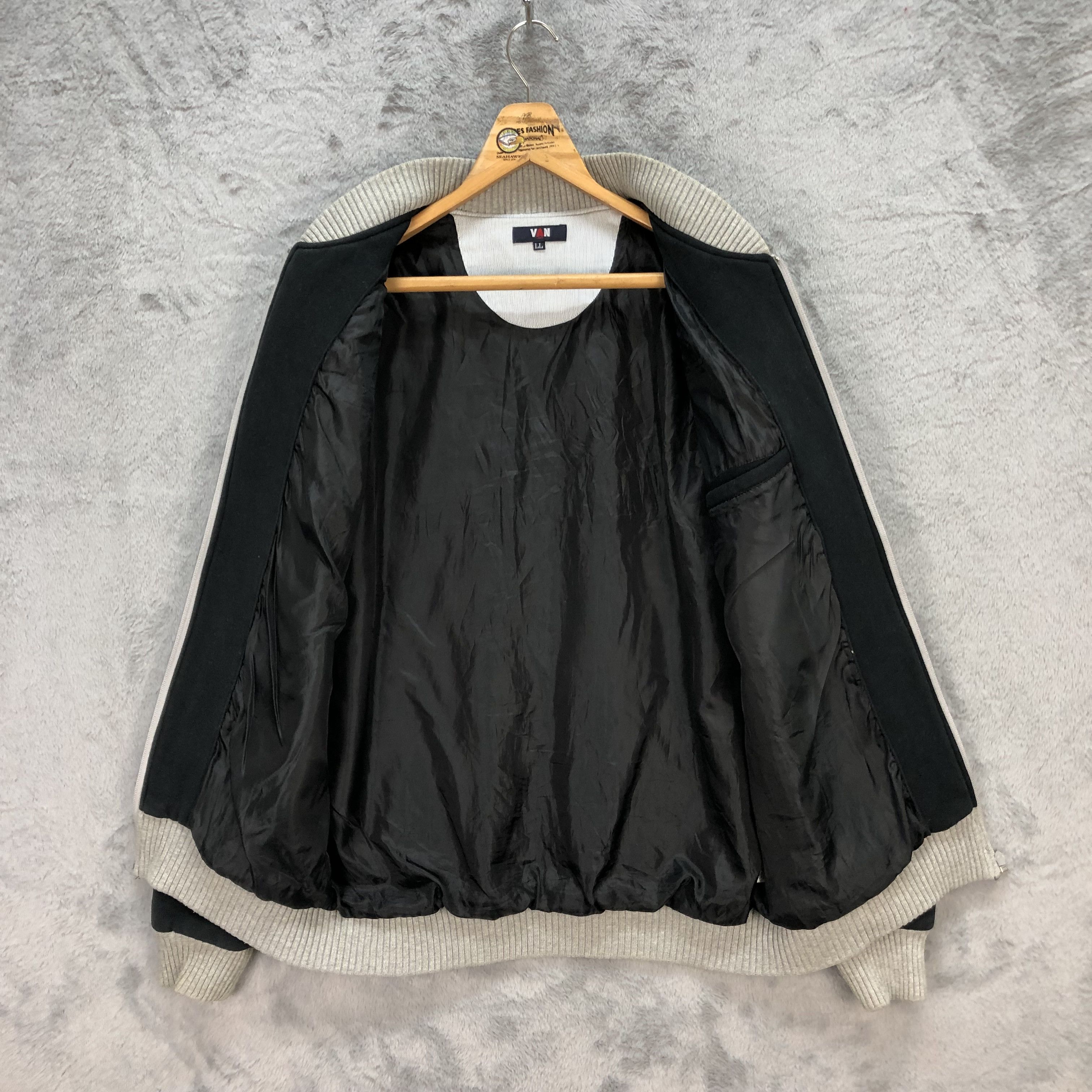 Van Van Jac FWD Rugby Big Logo Bomber Jacket #5855-210 Size US L / EU 52-54 / 3 - 10 Thumbnail