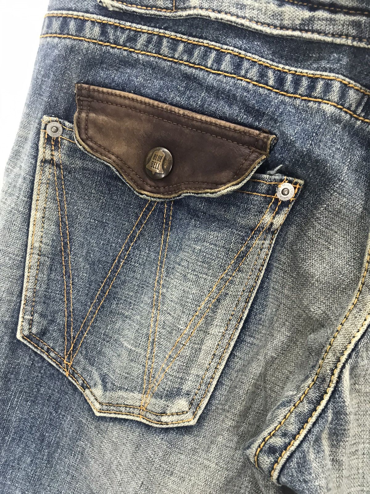Cowboy Equipment × Wrangler Vtg Wrangler blue bell cowboy leather pocket buckleback jean Size US 32 / EU 48 - 4 Thumbnail