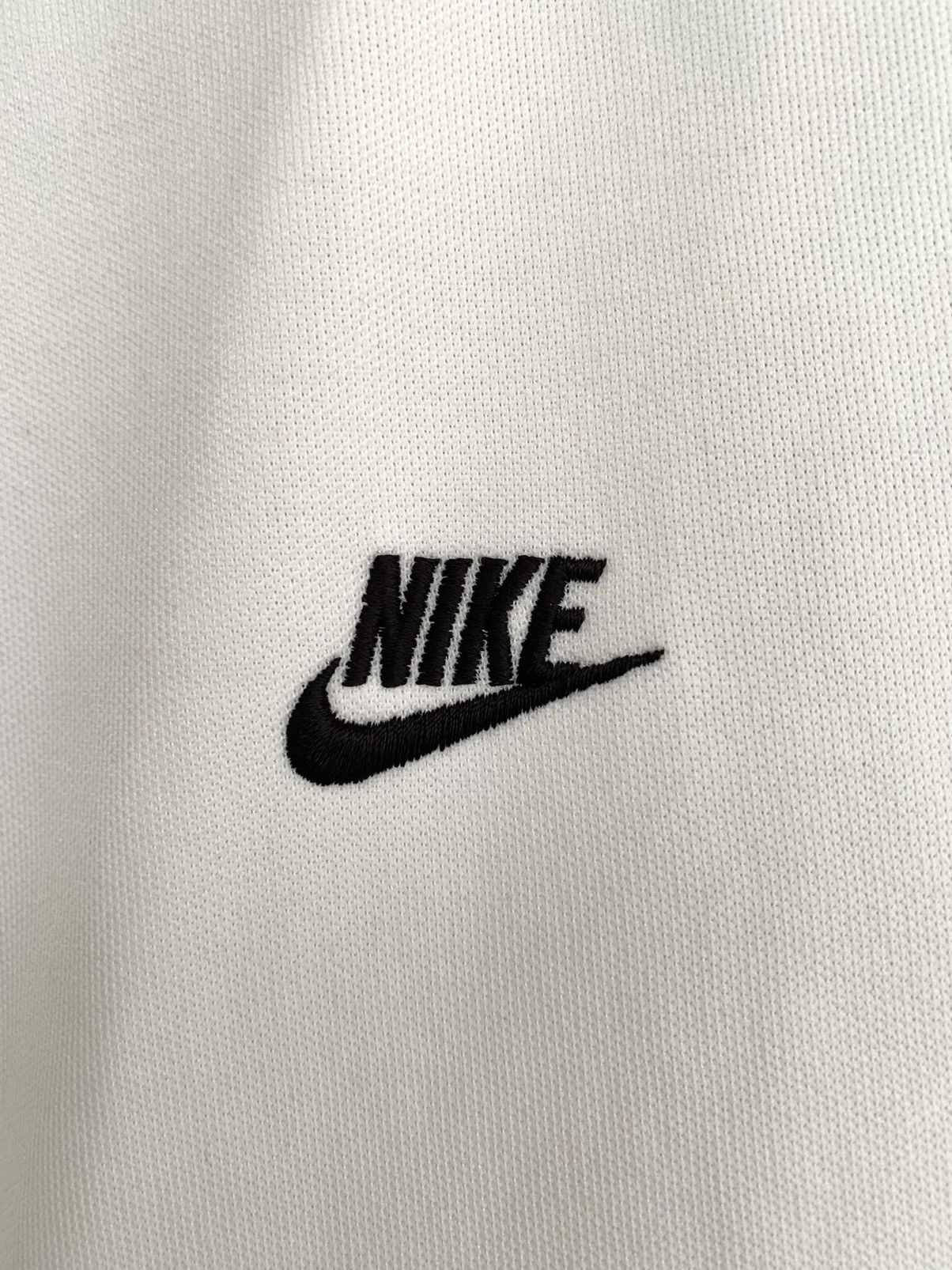 Vintage Nike Sportswear Y2K Vintage Jacket Mens Size L Size US L / EU 52-54 / 3 - 4 Thumbnail