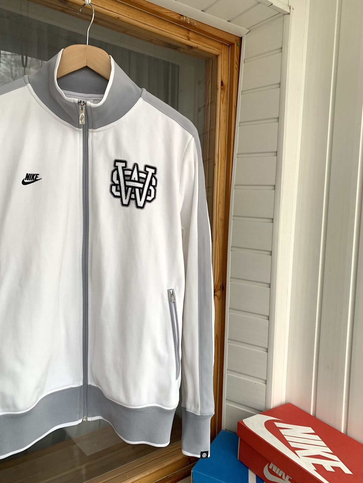 Vintage Nike Sportswear Y2K Vintage Jacket Mens Size L Size US L / EU 52-54 / 3 - 2 Thumbnail