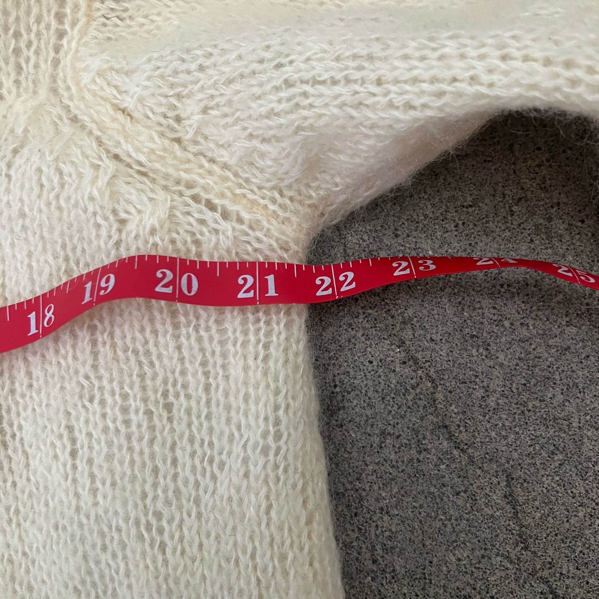 Vintage Vintage 60's Mohair cardigan with cute little pockets Size US L / EU 52-54 / 3 - 5 Thumbnail