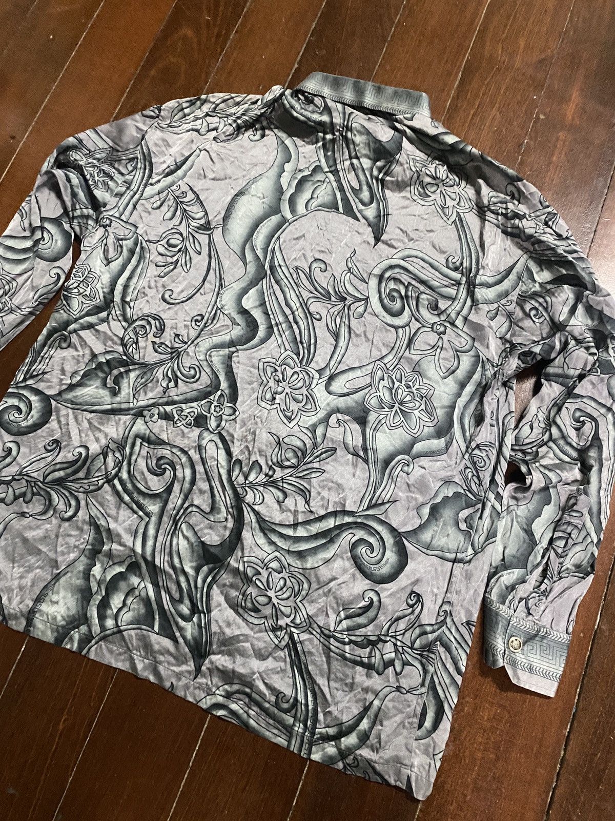 Versace × Versace Jeans Couture × Vintage HOLLY GRAIL VINTAGE VERSACE LUXURY SILK Size US XXL / EU 58 / 5 - 1 Thumbnail