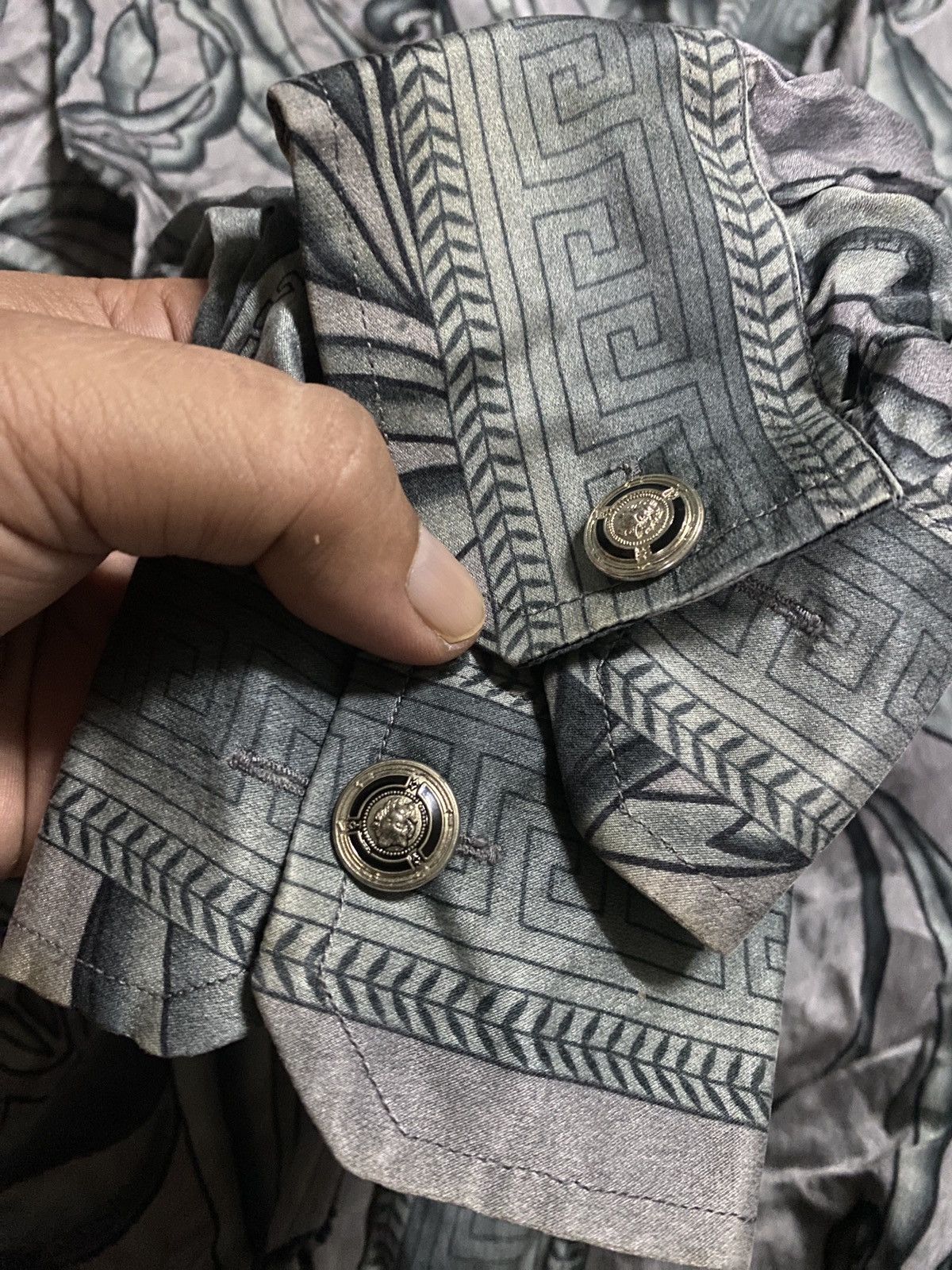 Versace × Versace Jeans Couture × Vintage HOLLY GRAIL VINTAGE VERSACE LUXURY SILK Size US XXL / EU 58 / 5 - 8 Thumbnail