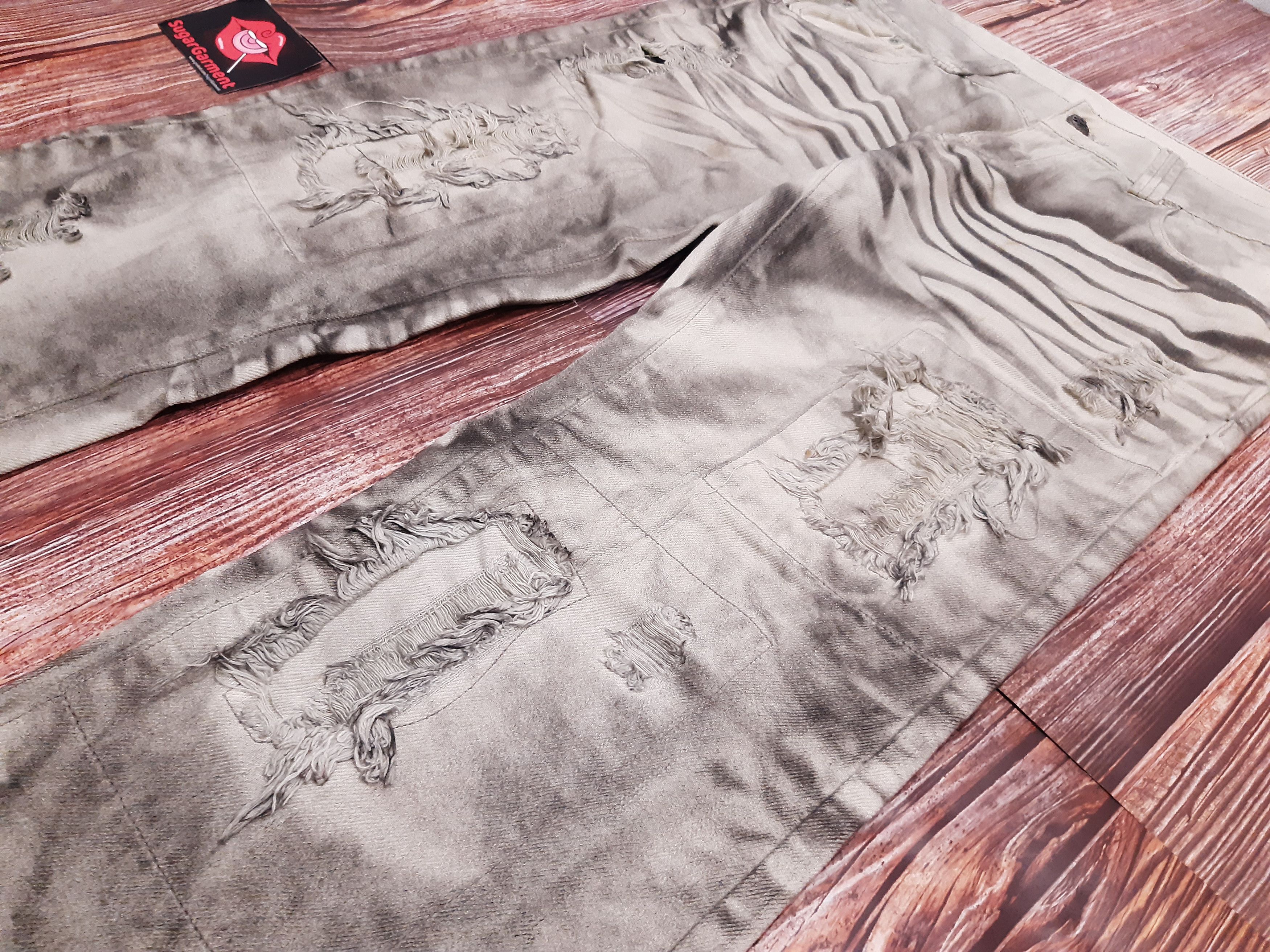 Japanese Brand × Vintage Bootcut Japanese Jeans Beast Skull Button Size US 32 / EU 48 - 3 Thumbnail