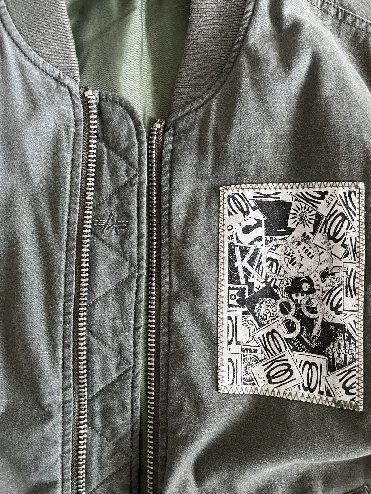 Alpha Industries Alpha Industries Reversible DJ Patched Bomber Size US S / EU 44-46 / 1 - 10 Thumbnail