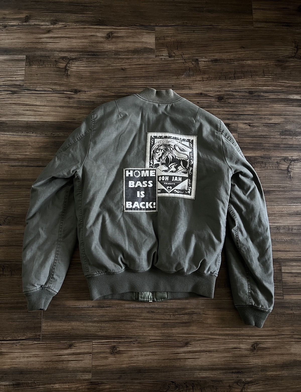 Alpha Industries Alpha Industries Reversible DJ Patched Bomber Size US S / EU 44-46 / 1 - 4 Thumbnail
