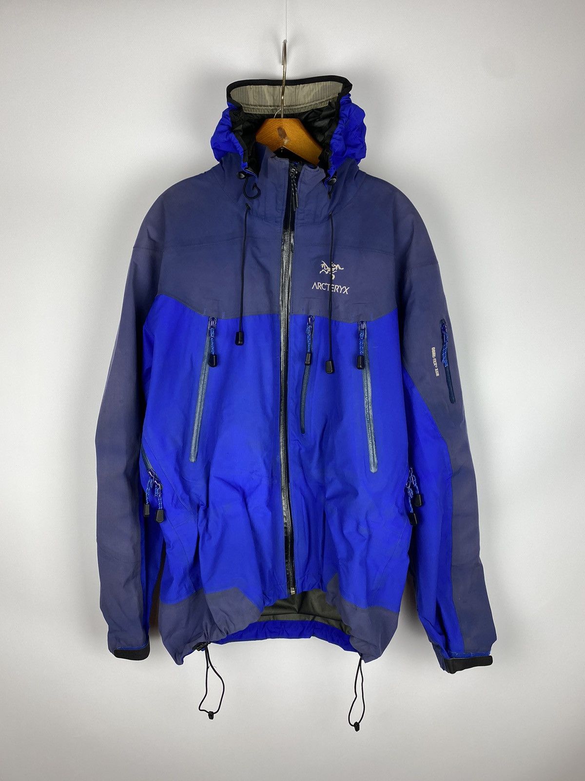 Arc'Teryx Arcteryx Theta Ar Gore Tex XCR Too Blue Jacket 00’s | Grailed