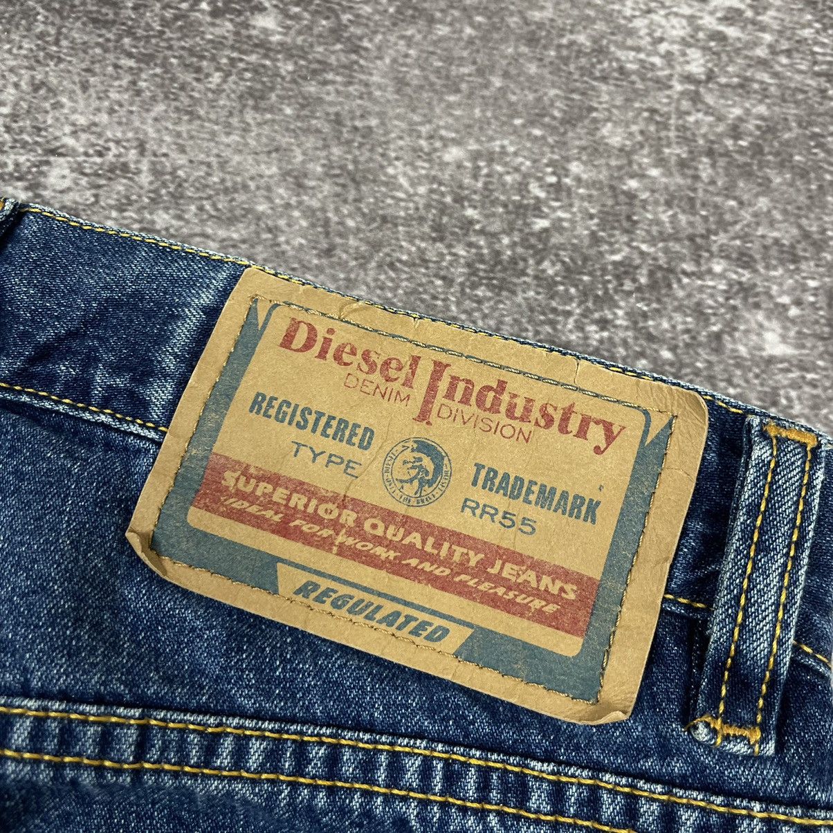 Diesel Vintage 90’s Diesel Industry Cotton Blue Jeans Size US 29 - 13 Thumbnail