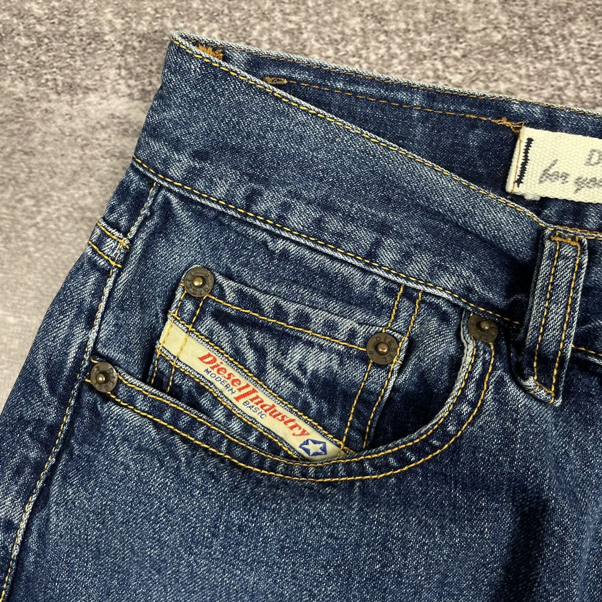 Diesel Vintage 90’s Diesel Industry Cotton Blue Jeans Size US 29 - 7 Thumbnail