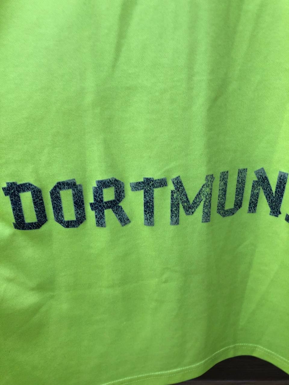 Puma BORUSSIA DORTMUND BVB HOME FOOTBALL SHIRT JERSEY PUMA Size US M / EU 48-50 / 2 - 6 Thumbnail