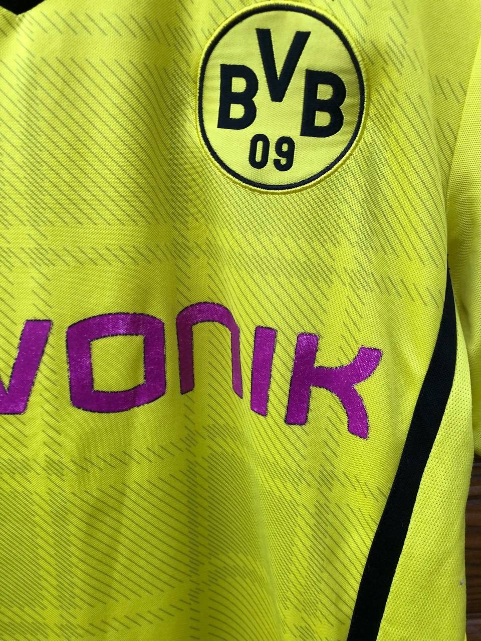 Puma BORUSSIA DORTMUND BVB HOME FOOTBALL SHIRT JERSEY PUMA Size US M / EU 48-50 / 2 - 5 Thumbnail