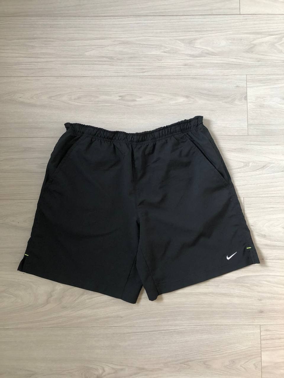 Other Vintage Nike Shorts Size US 36 / EU 52 - 1 Thumbnail