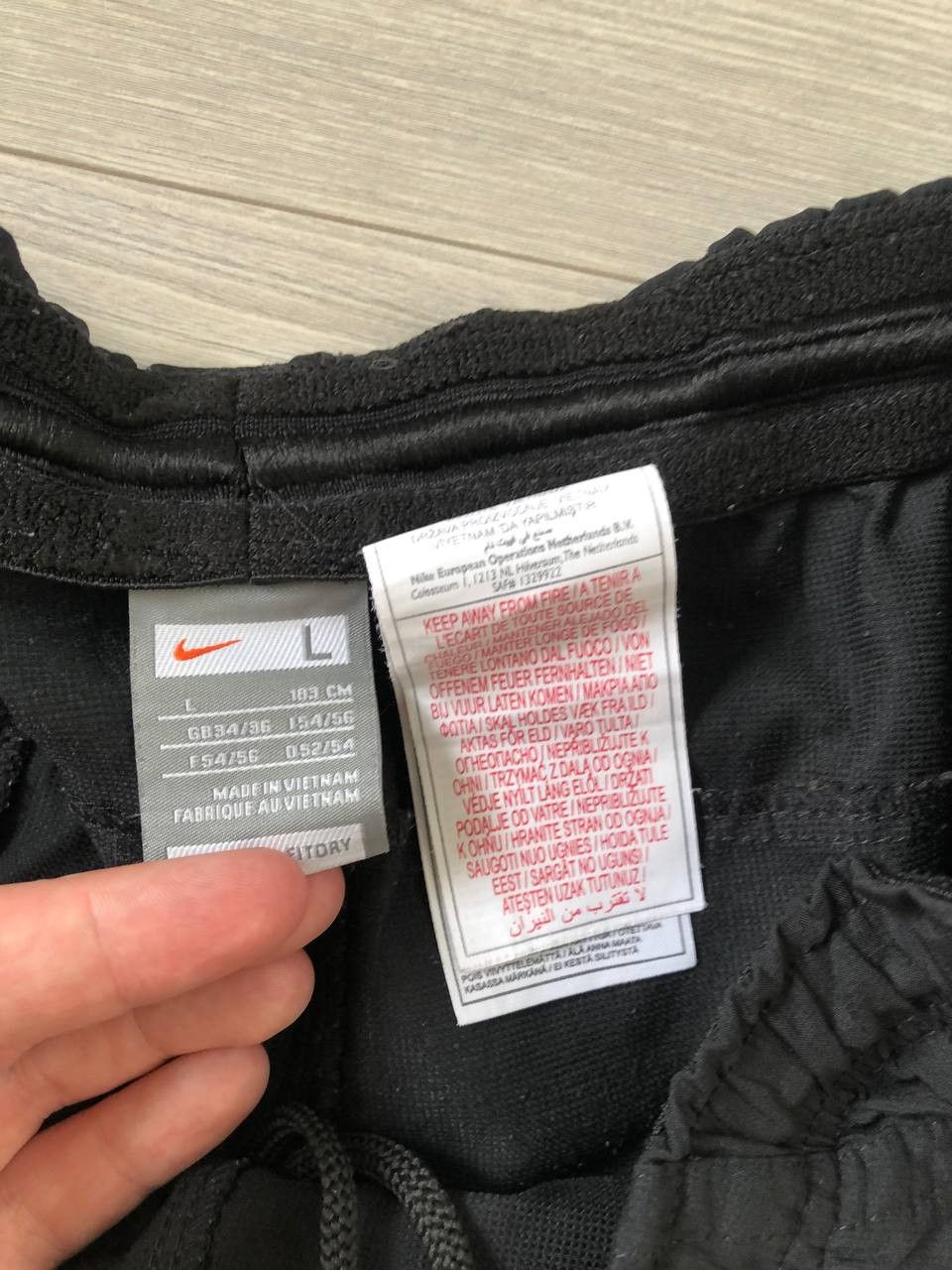Other Vintage Nike Shorts Size US 36 / EU 52 - 4 Thumbnail