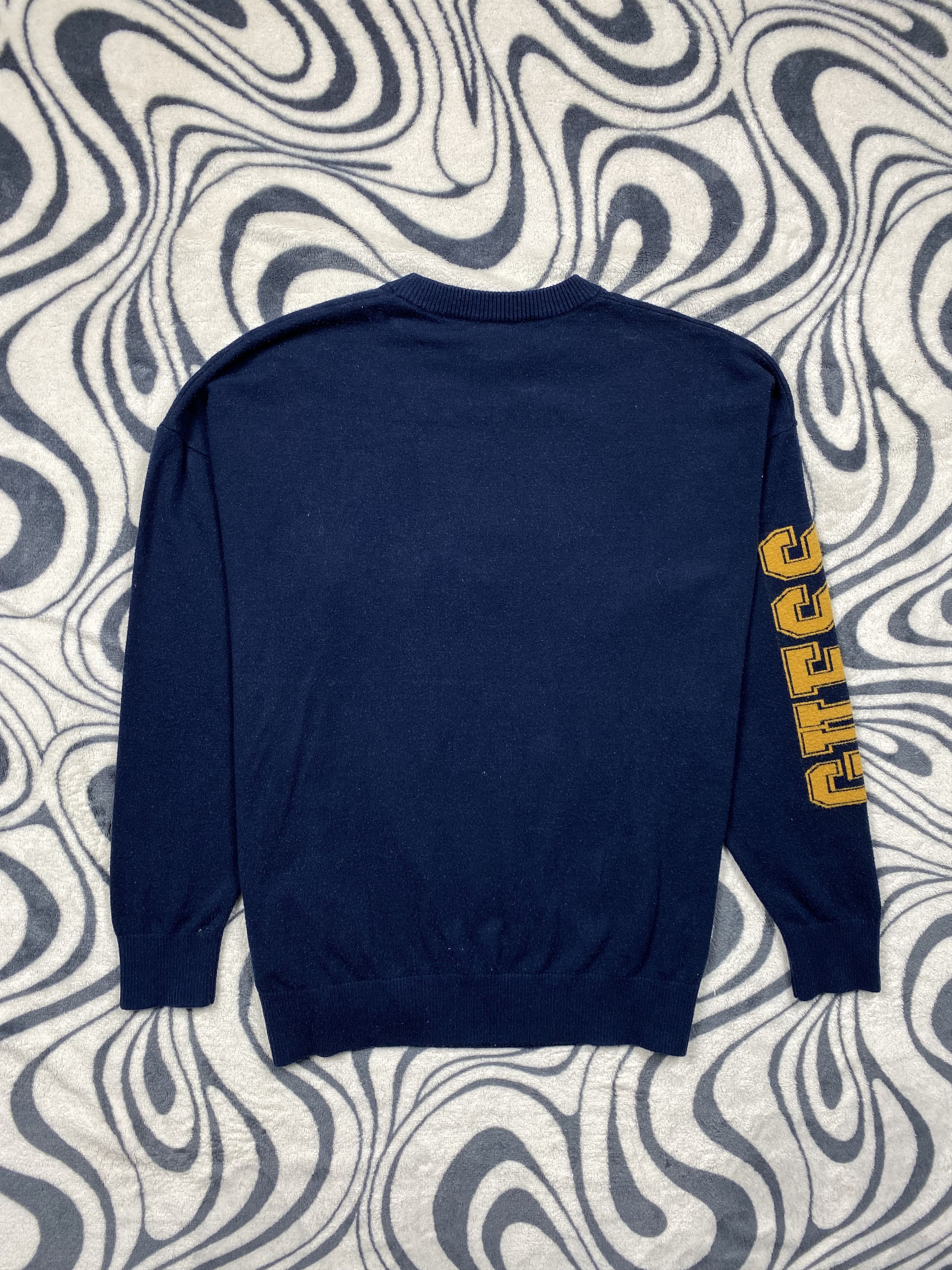 Kenzo × Vintage GUESS Bear Mens Sweater Vintage Clothing Size US XS / EU 42 / 0 - 8 Thumbnail