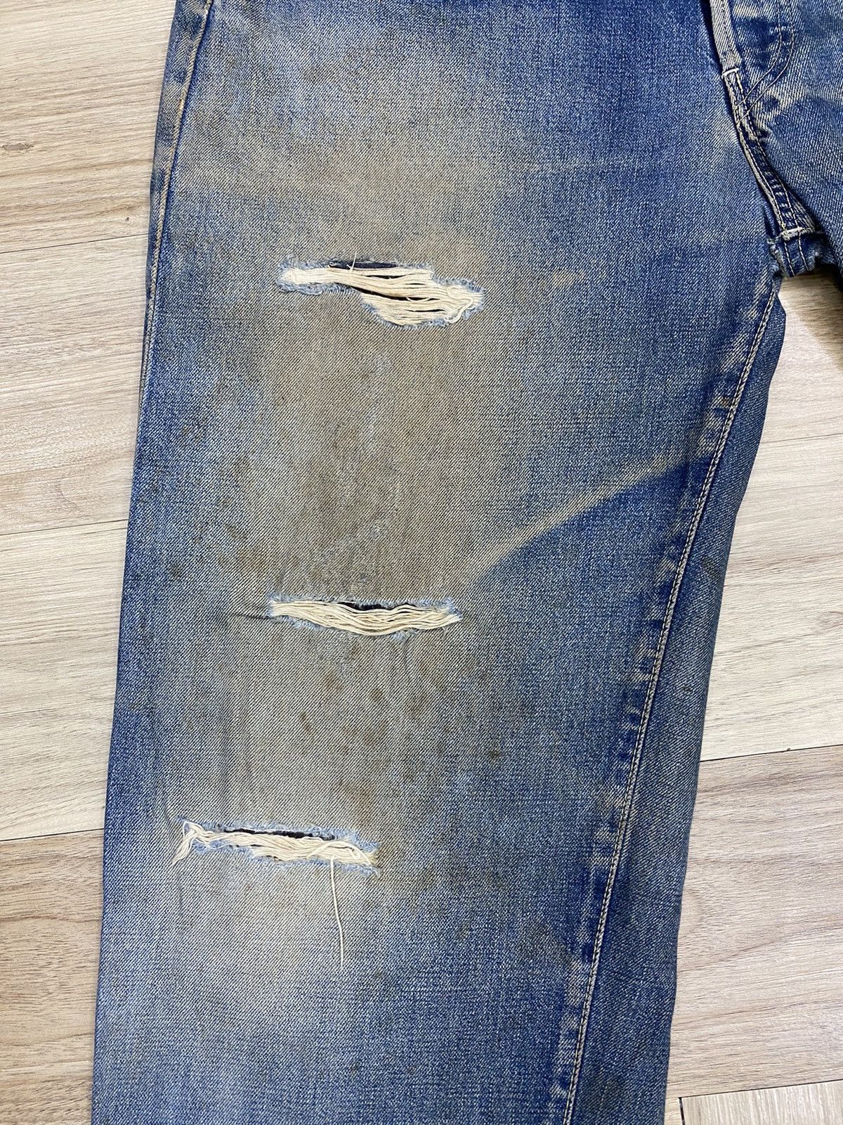 Japanese Brand size 36 japanese distressed denim toyo Size US 36 / EU 52 - 3 Thumbnail