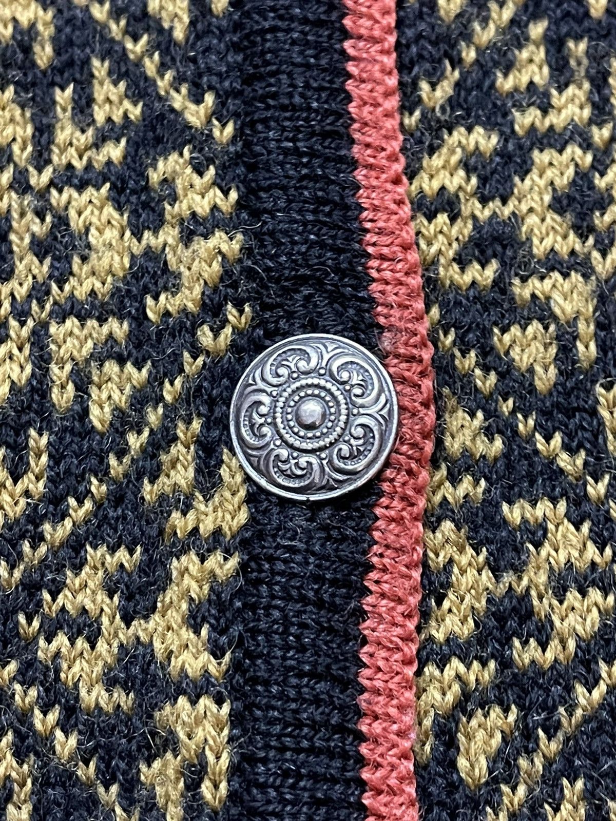 Moods of Norway × Vintage Volund Vintage 90s Norwegian patterned wool cardigan Size L / US 10 / IT 46 - 3 Thumbnail