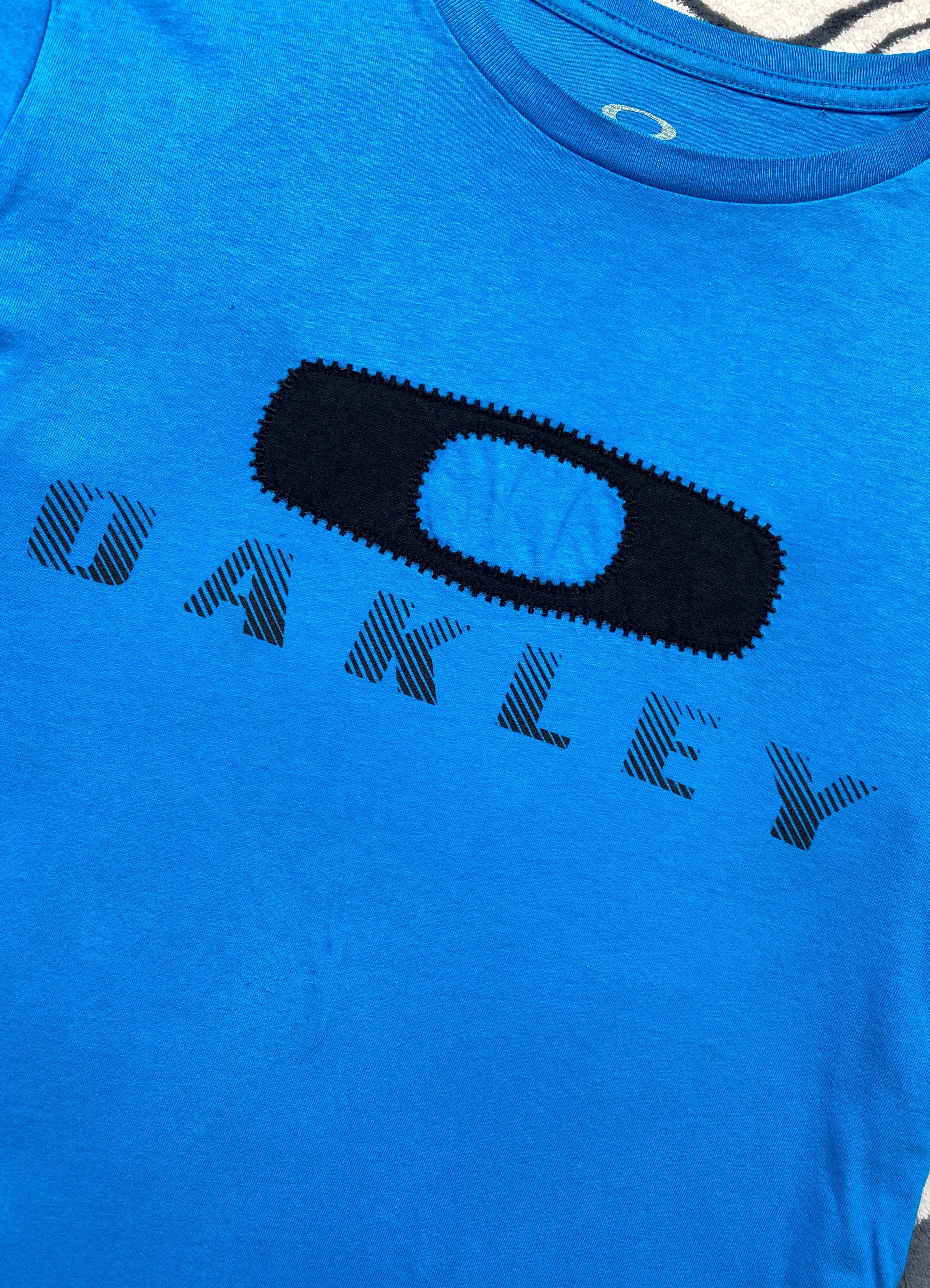 Oakley × Vintage Oakley Vintage Mens Crew Neck T-Shirt Tee Size US M / EU 48-50 / 2 - 3 Thumbnail