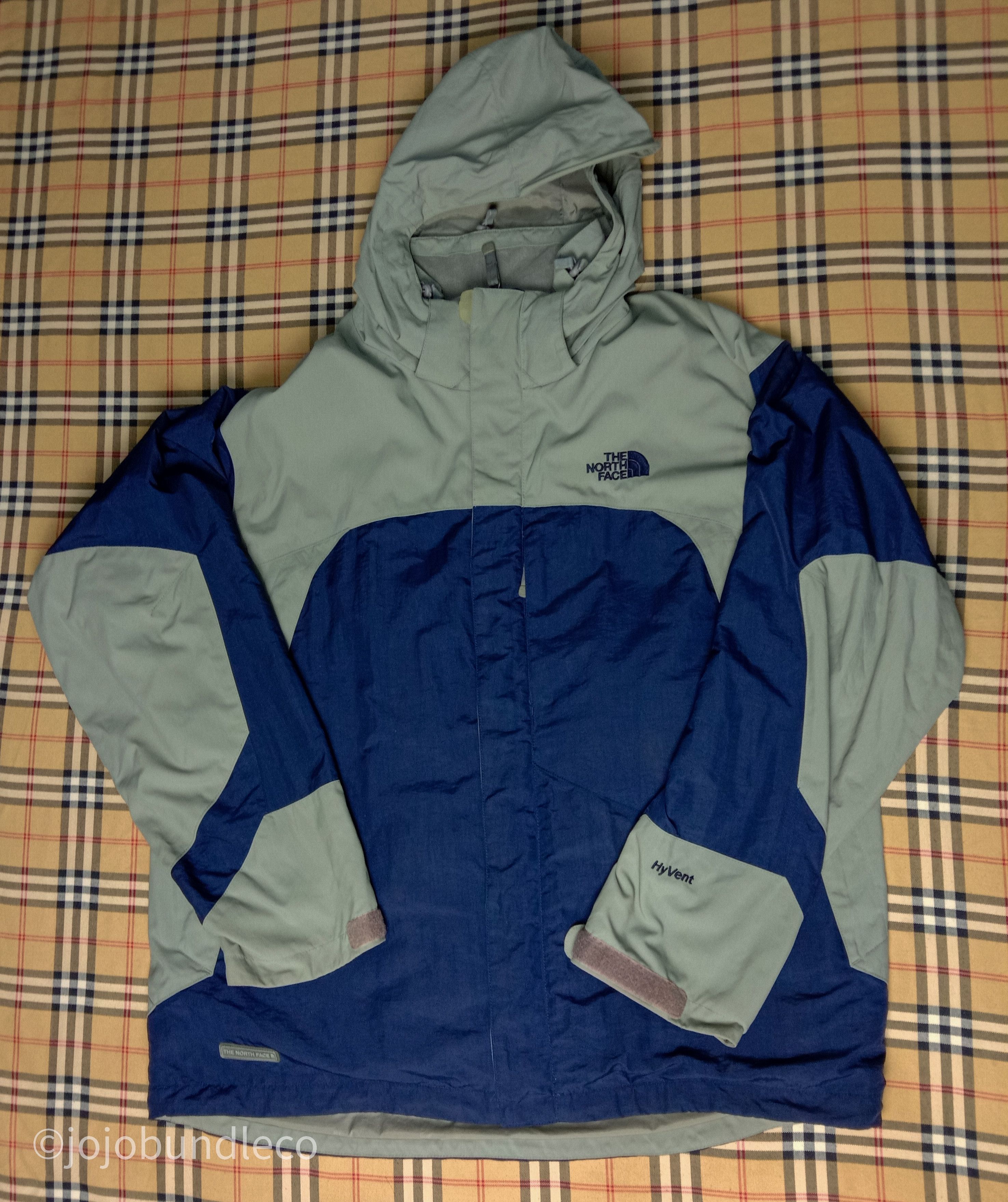 The North Face The North Face HyVent Size US XL / EU 56 / 4 - 1 Thumbnail