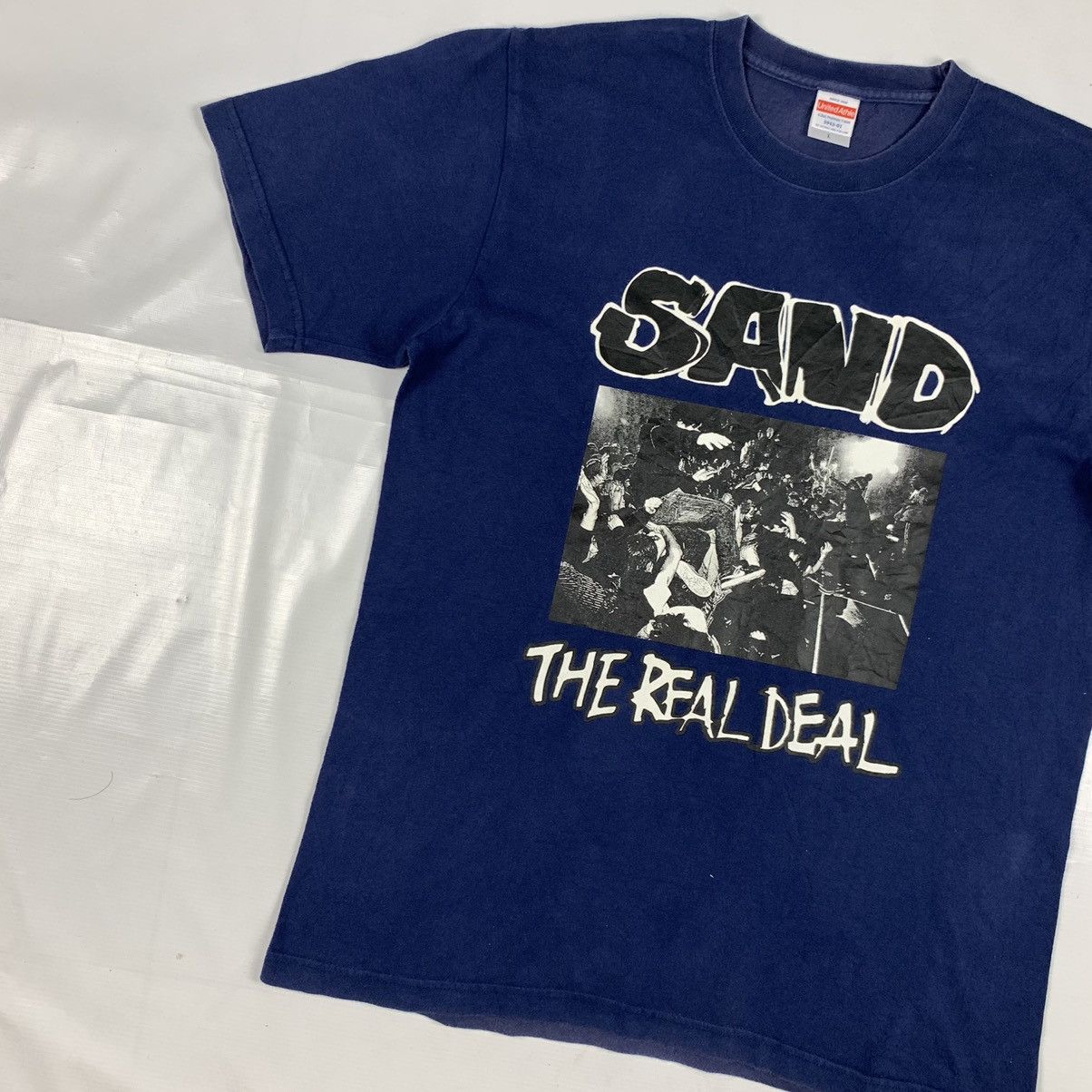 Band Tees The Sand Band British Rock Band Shirt Size US L / EU 52-54 / 3 - 2 Thumbnail