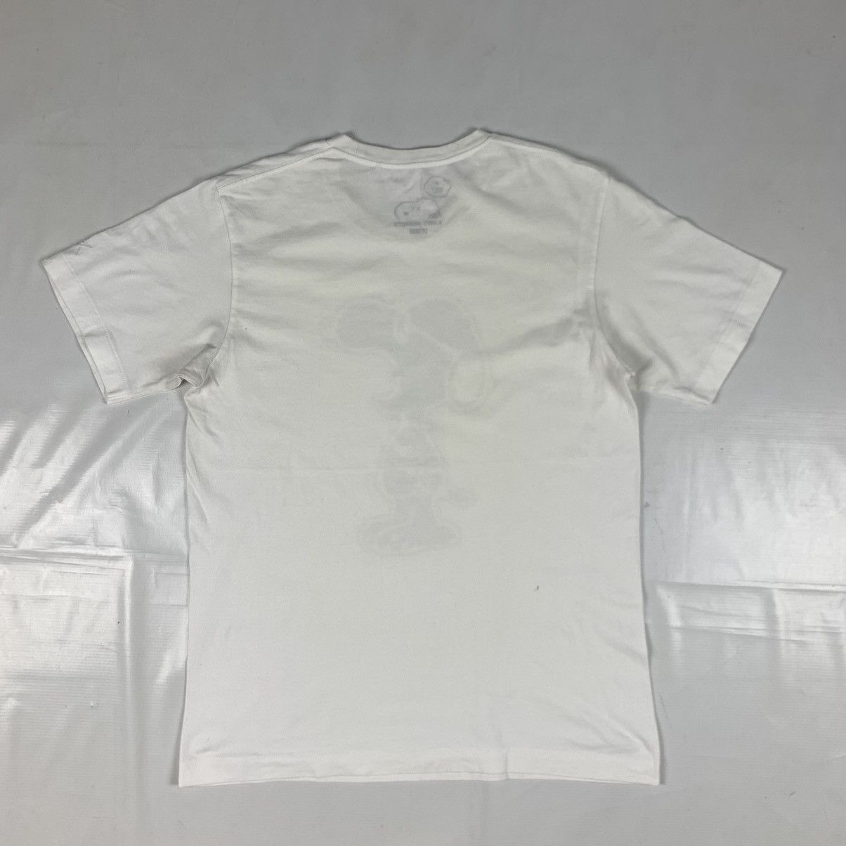 Kaws × Peanuts × Uniqlo Uniqlo X Kaws X Peanuts Shirt Size US M / EU 48-50 / 2 - 5 Thumbnail