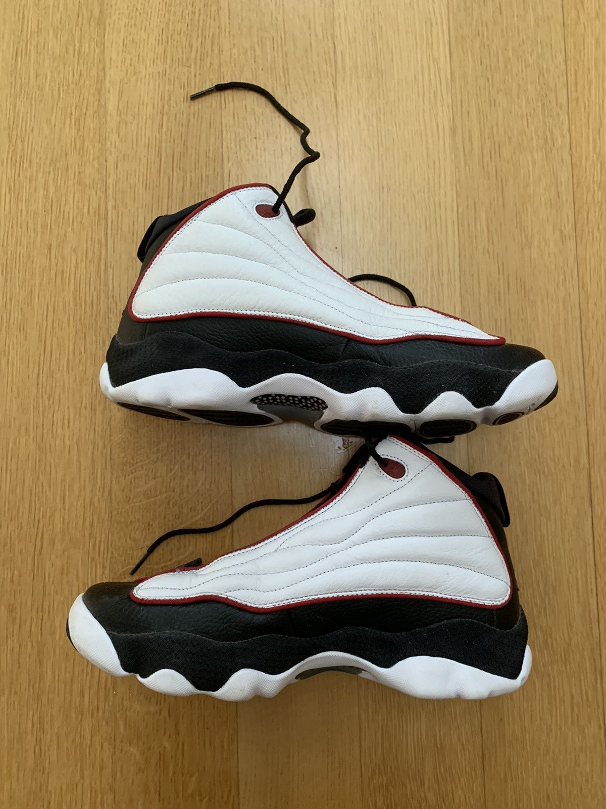 Jordan Brand Jordan Pro Strong Black Varsity Red Size US 9.5 / EU 42-43 - 2 Thumbnail