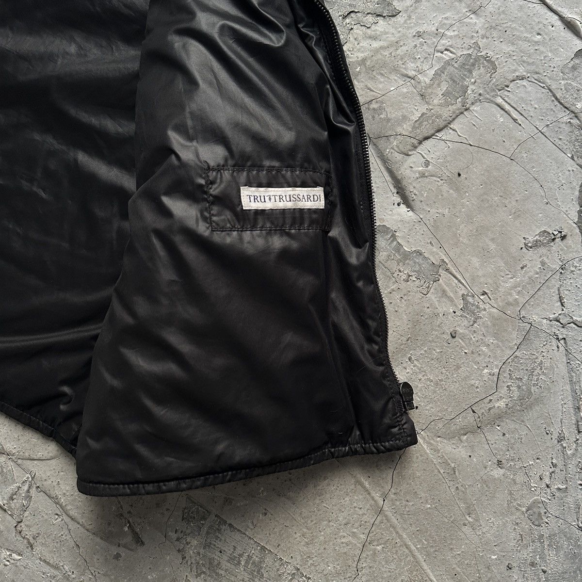 Trussardi Trussardi Puff Black Vest Size US XL / EU 56 / 4 - 5 Thumbnail