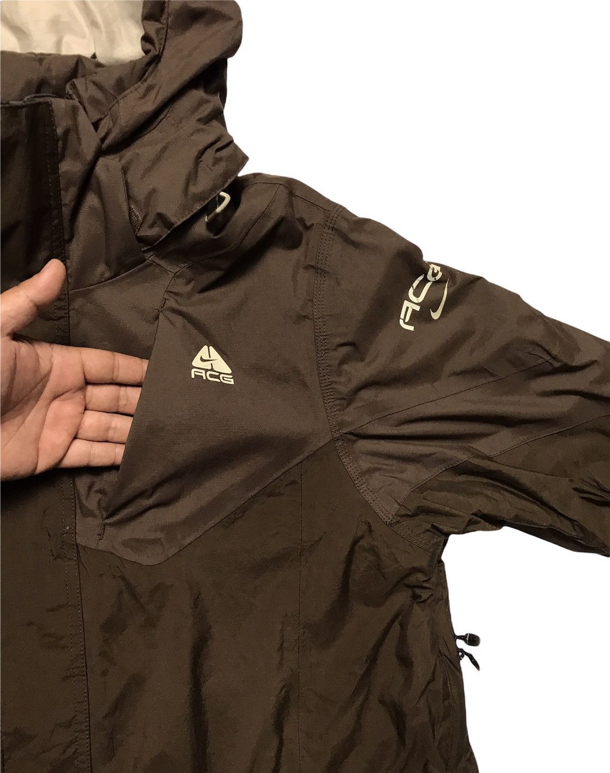 Nike ACG × Vintage Nike ACG Outer Layer Couche Extreme Waterproof Jacket Size US L / EU 52-54 / 3 - 2 Thumbnail