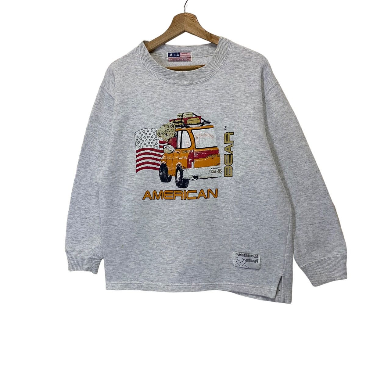 Japanese Brand × Vintage Vintage American Bear Big Logo Crewneck Sweatshirt Saiz S Size US S / EU 44-46 / 1 - 2 Thumbnail