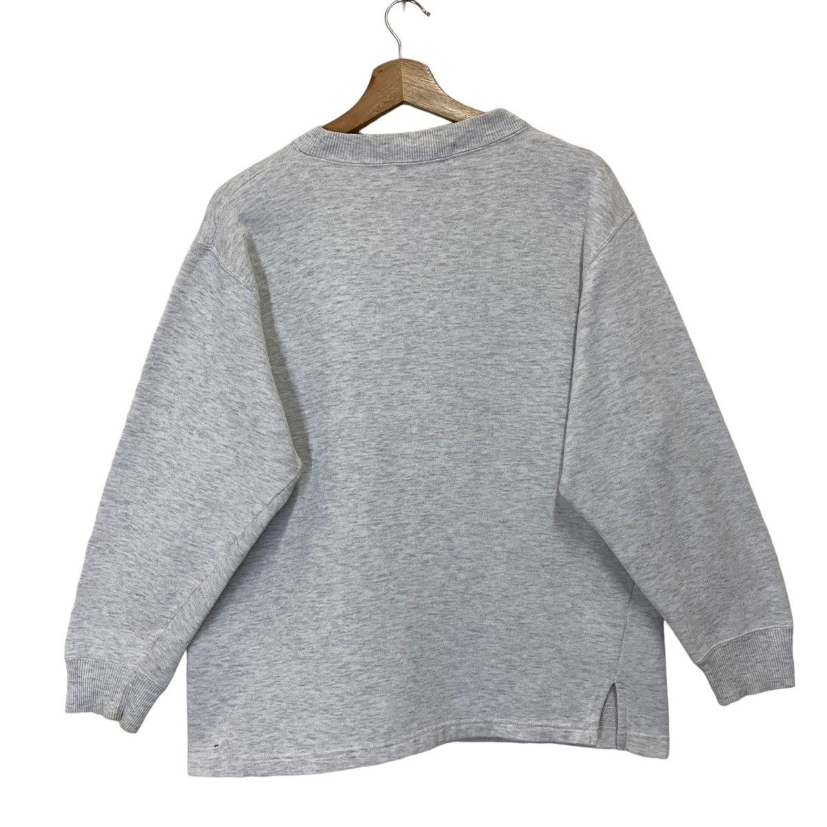 Japanese Brand × Vintage Vintage American Bear Big Logo Crewneck Sweatshirt Saiz S Size US S / EU 44-46 / 1 - 7 Thumbnail
