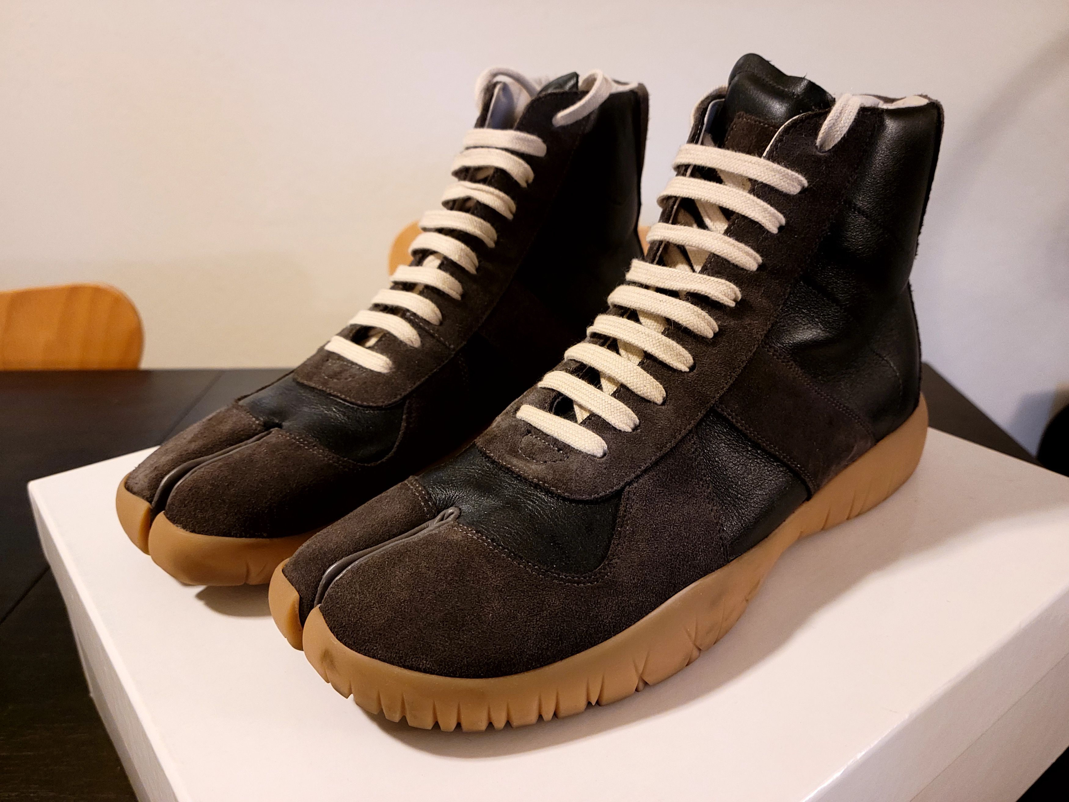 Maison Margiela High Top Tabi Replica Size US 10 / EU 43 - 1 Thumbnail