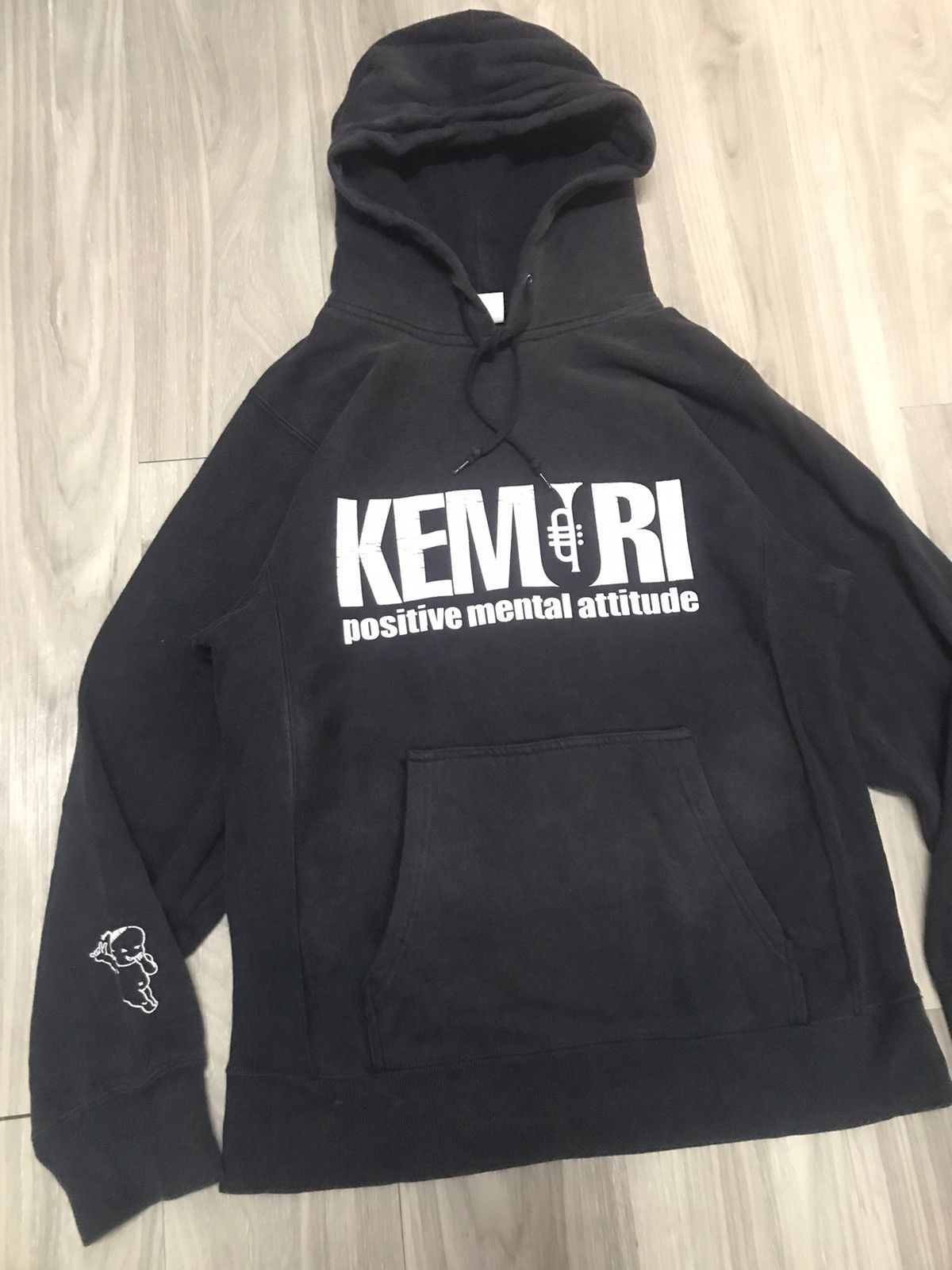 Band Tees KEMURI Positive Mental Attitude Hoodie Size US M / EU 48-50 / 2 - 10 Thumbnail