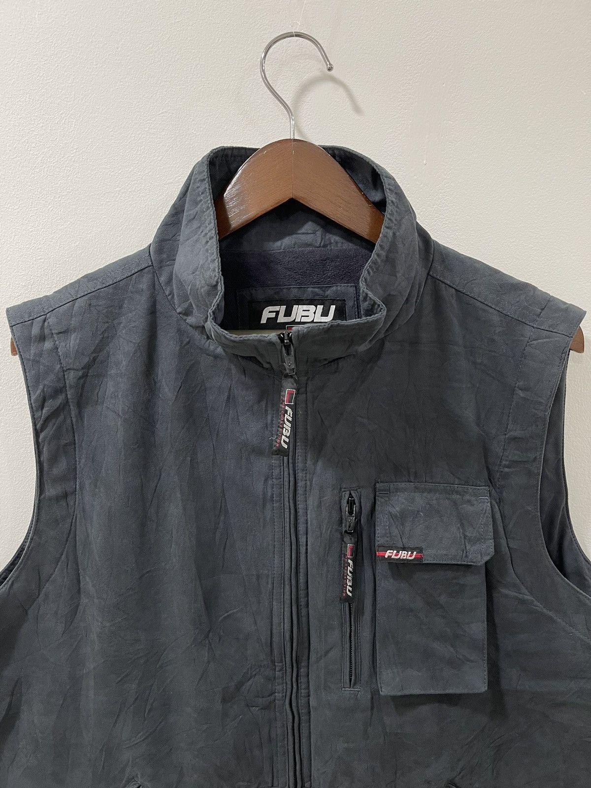 Fubu 90s❗️FUBU FOR US BY US VELVET HEAVY VEST MULTIPOCKET Size US L / EU 52-54 / 3 - 4 Thumbnail