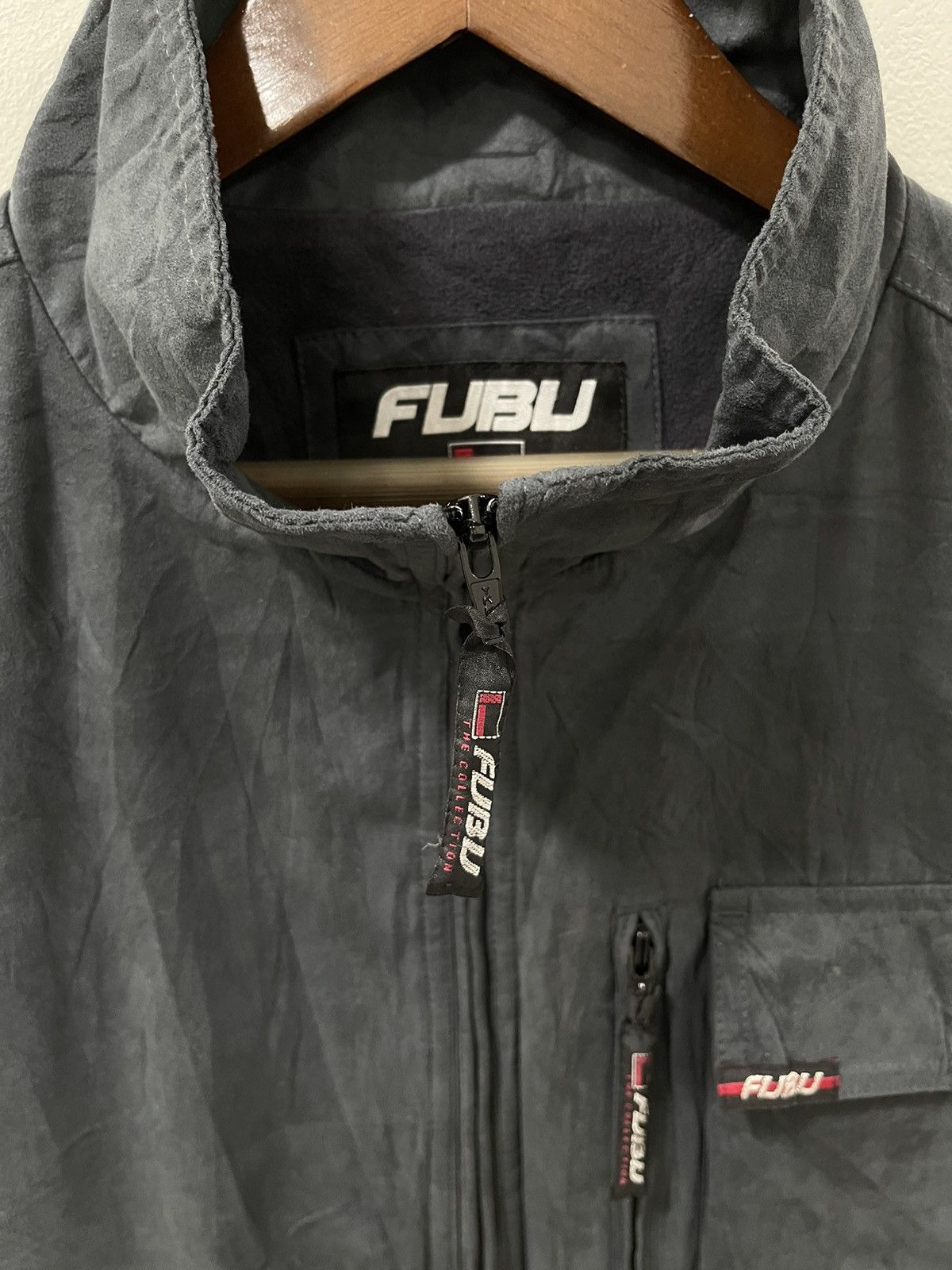 Fubu 90s❗️FUBU FOR US BY US VELVET HEAVY VEST MULTIPOCKET Size US L / EU 52-54 / 3 - 9 Thumbnail