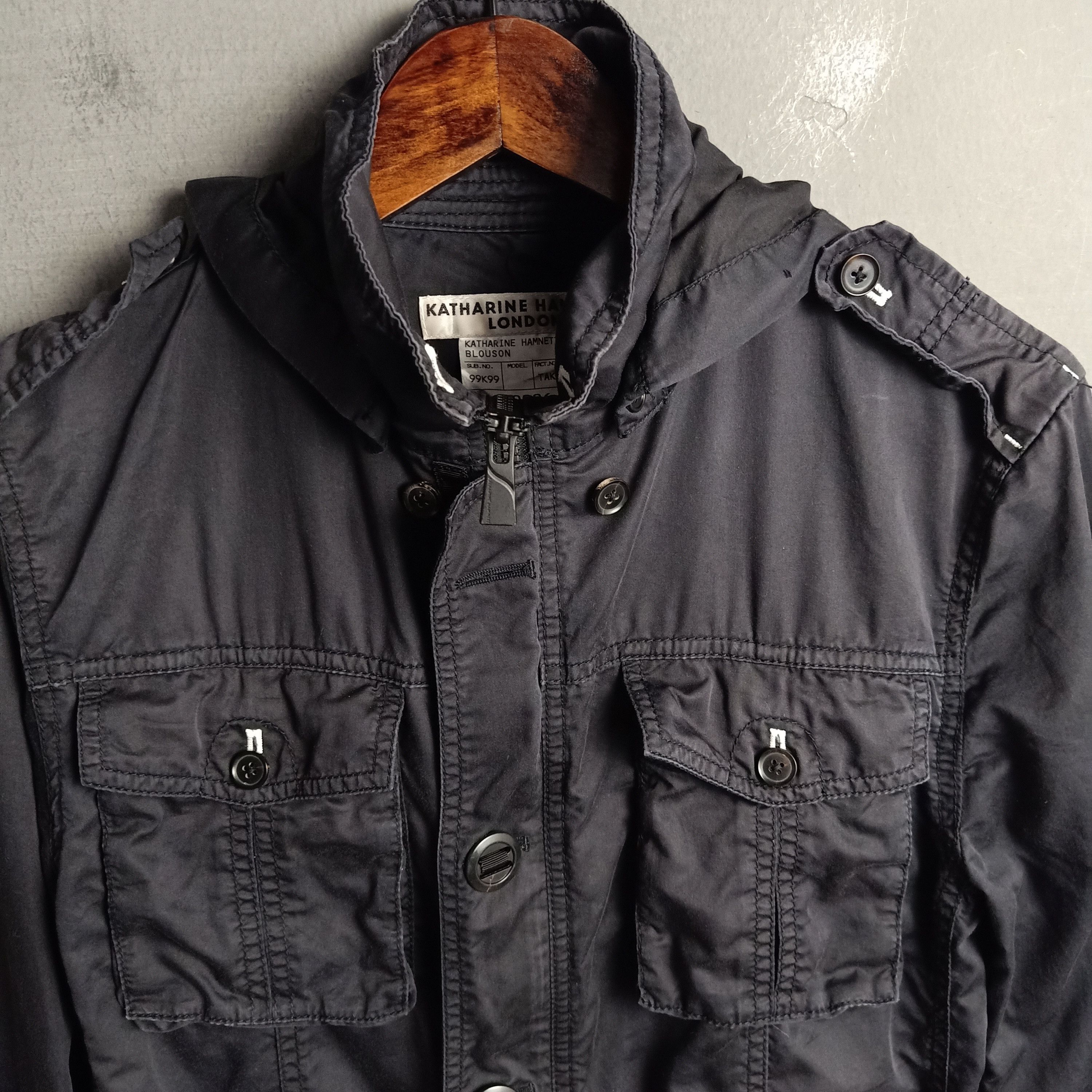 トップス KATHARINE HAMNETT LONDON zip hoodie トップス KATHARINE HAMNETT LONDON zip hoodie Katharine