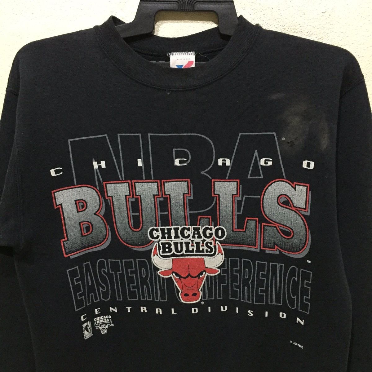 NBA × Vintage ARTEX CHICAGO BULLS Sweatshirt size M.MADE IN USA Size US M / EU 48-50 / 2 - 5 Thumbnail