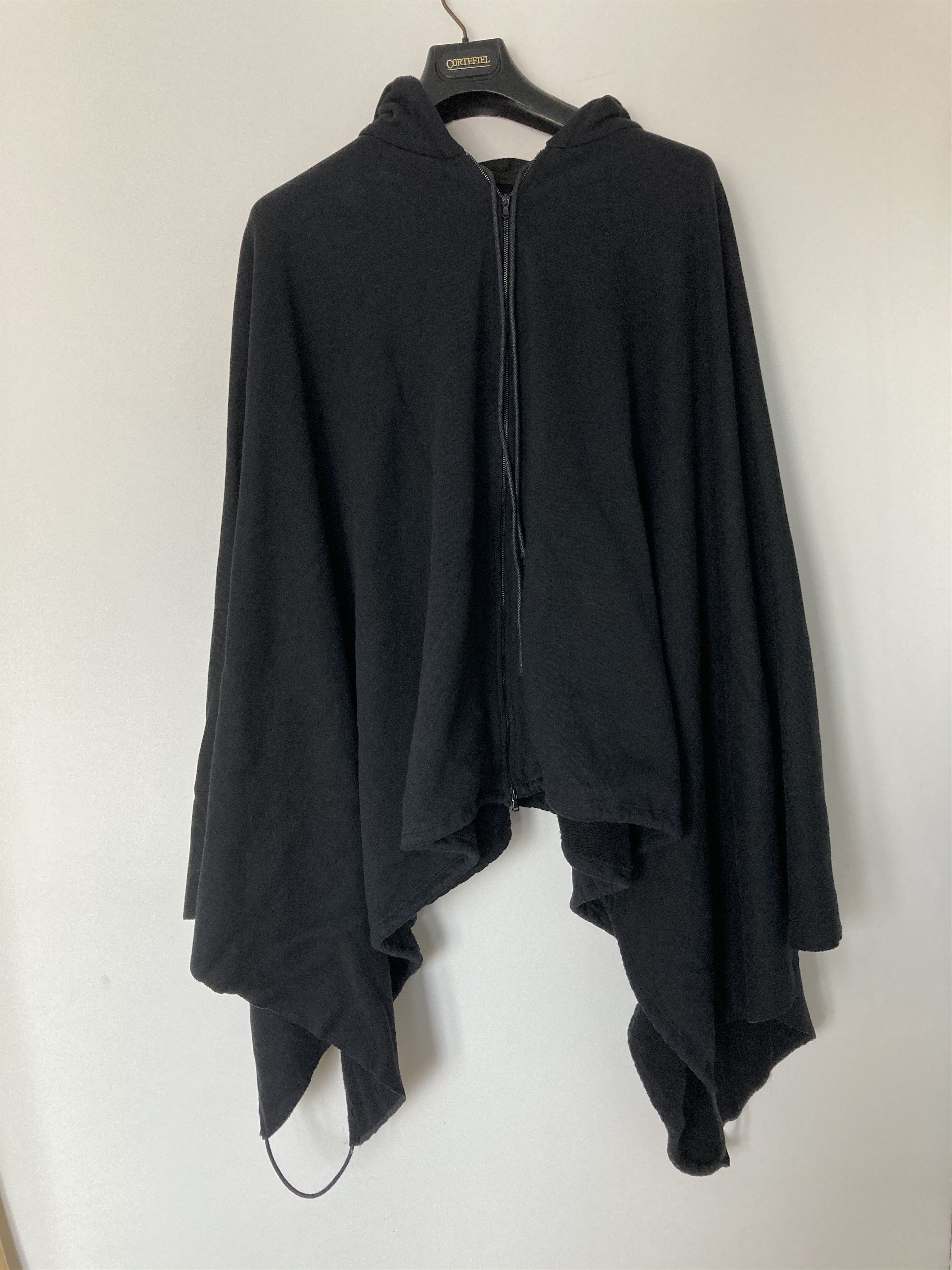 Bless Hoodie Poncho Nº 19 (2003)