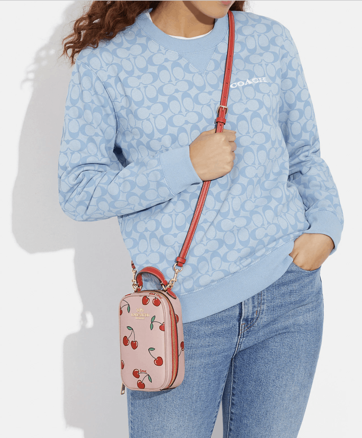 Coach Nwt Coach Eva Phone Crossbody With Heart Cherry Print Size ONE SIZE - 7 Thumbnail