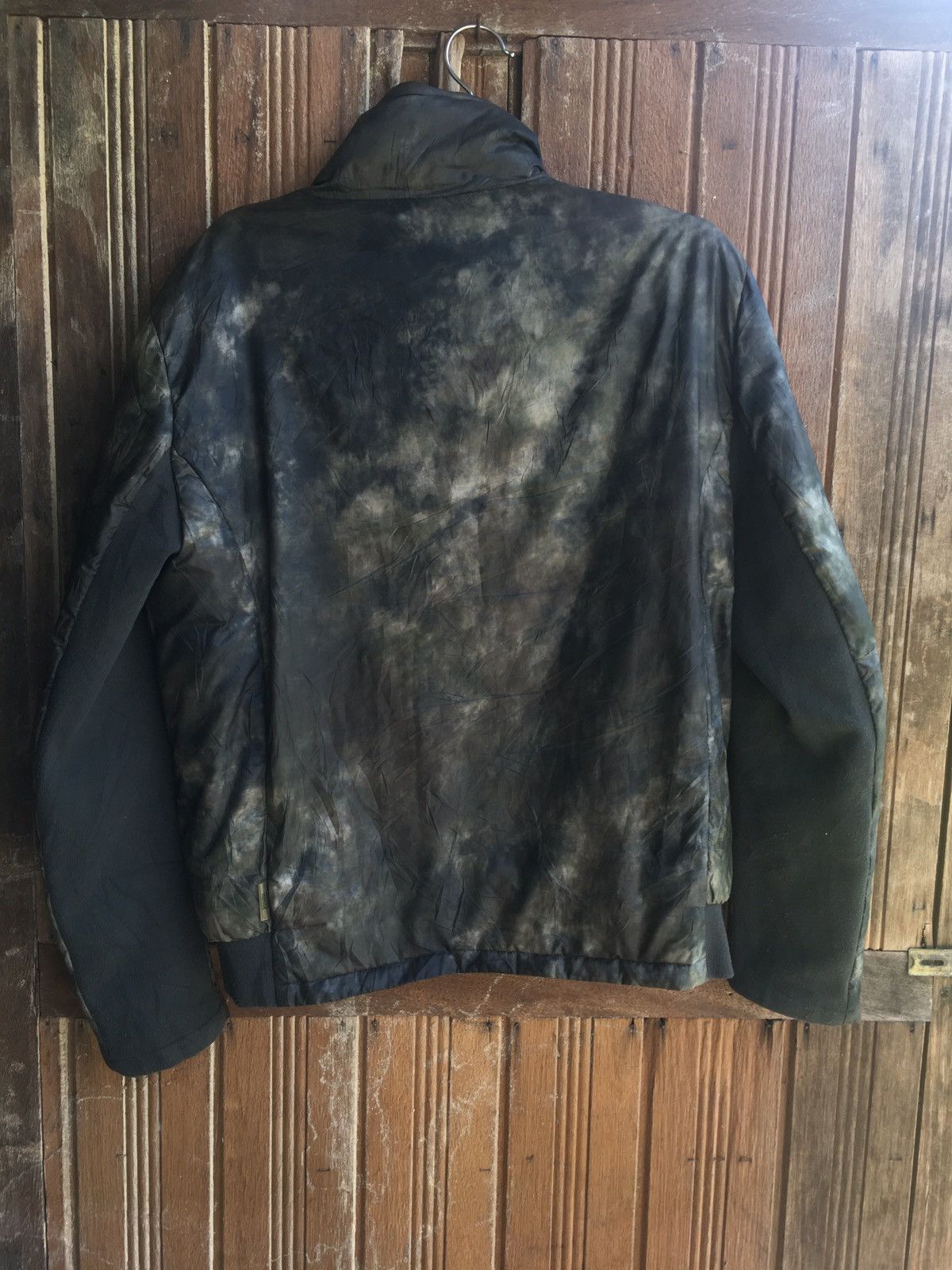 Armani Rare design ARMANI COLLEZIONI Acid wash design puffer jacket Size US L / EU 52-54 / 3 - 4 Thumbnail
